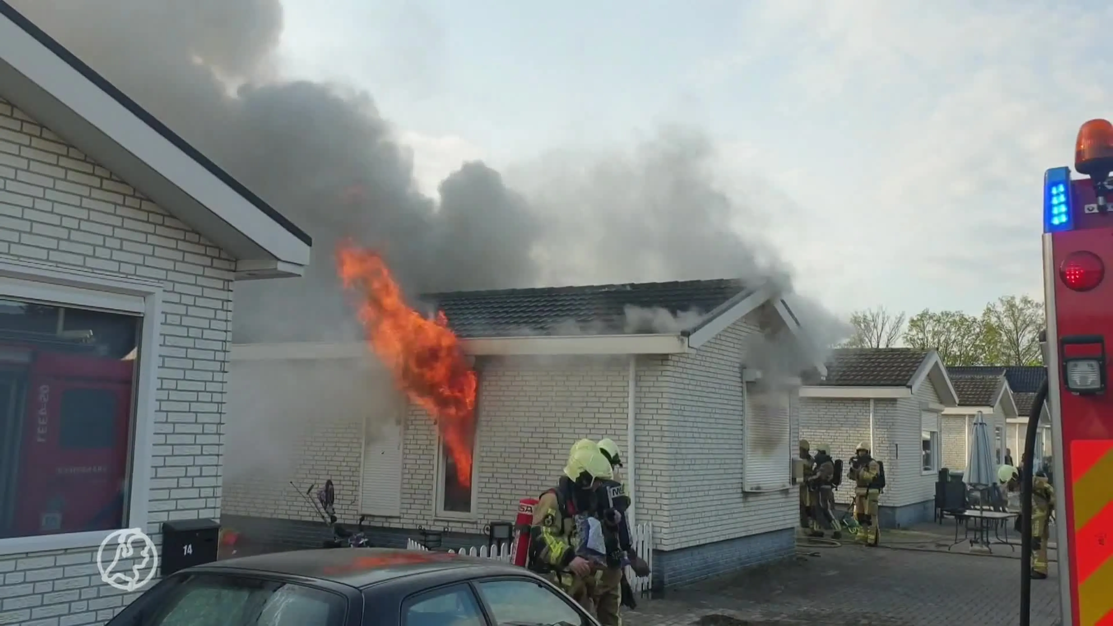 Priscillia redt haar kinderen uit vlammenzee in woonwagen, vo...