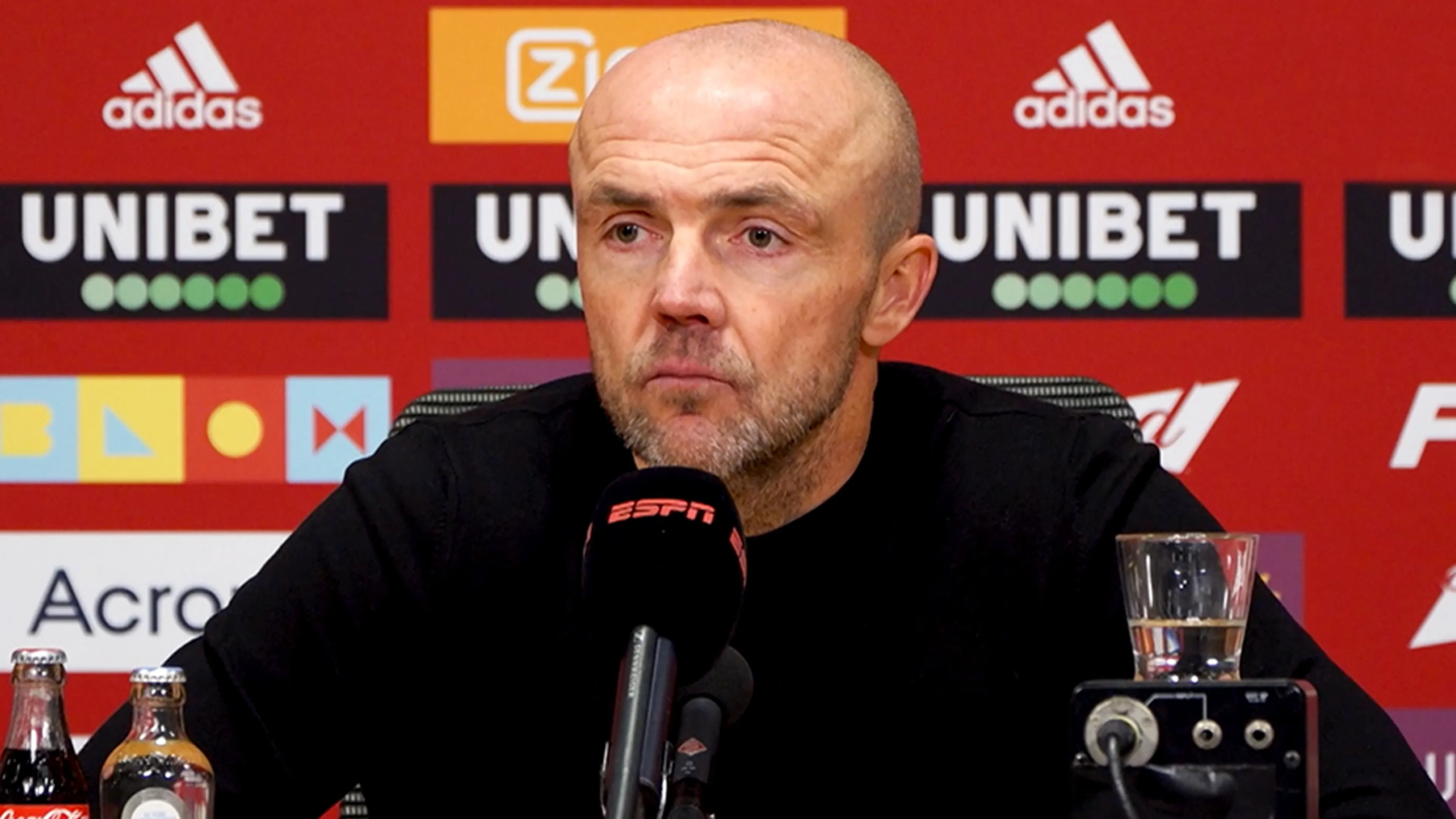 Schreuder zag Ajax nerveus starten tegen FC Twente: 'Ik had dit niet zien aankomen'