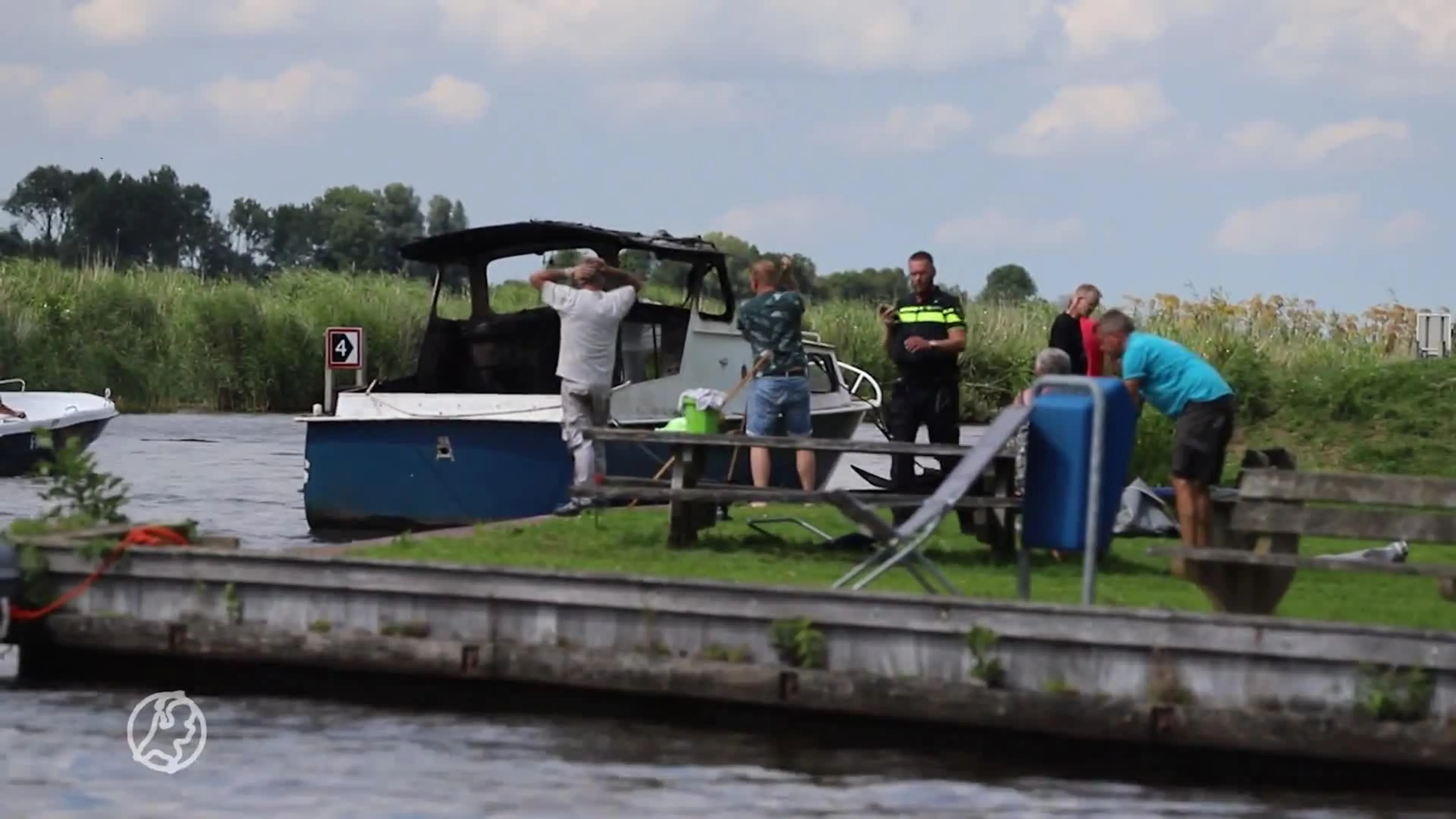 'Kind uit plezierjacht gelanceerd door explosie, ander kind ernstig verbrand'