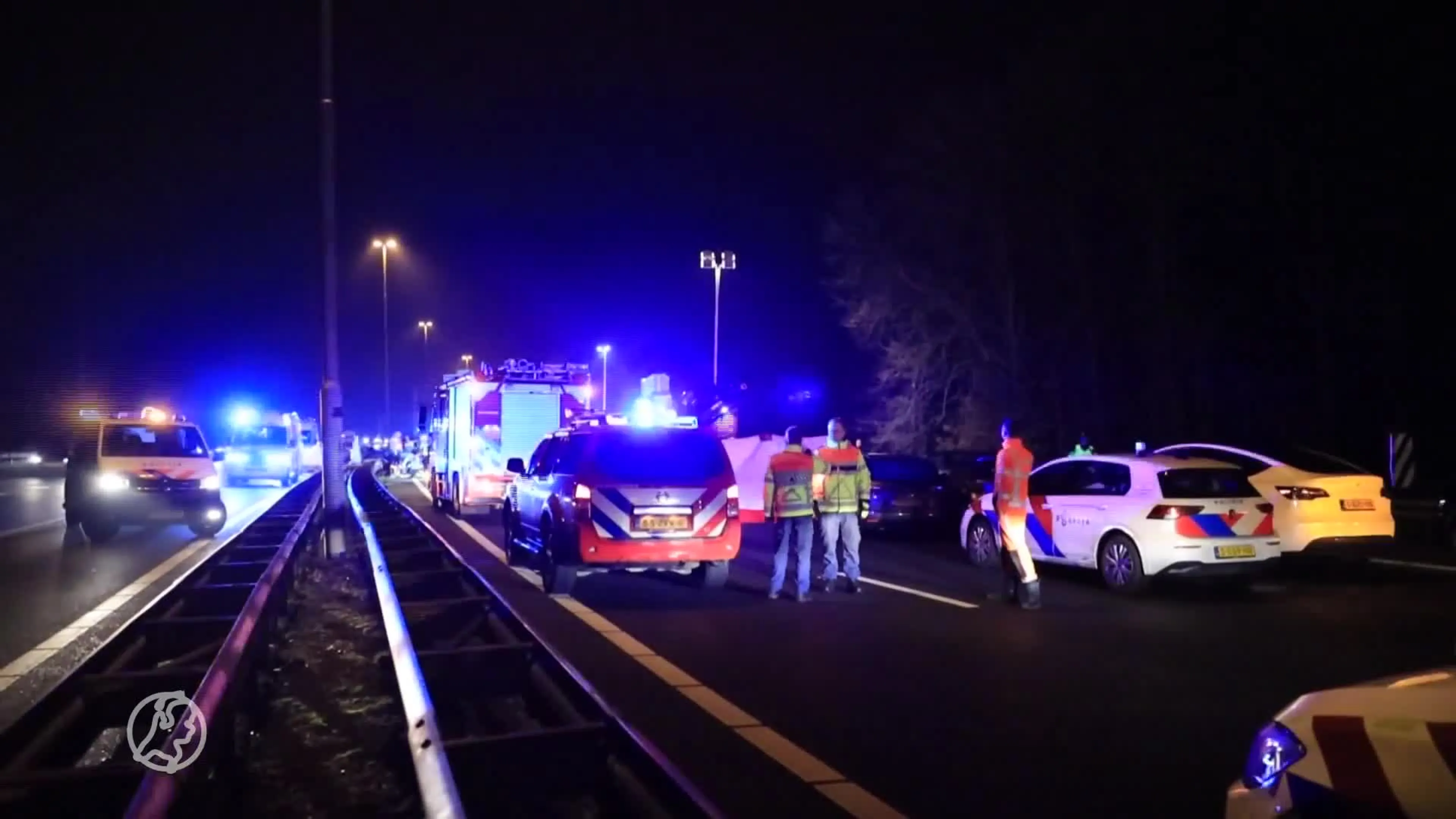 Meerdere ernstig gewonden op A1 door frontaal ongeluk met spookrijder