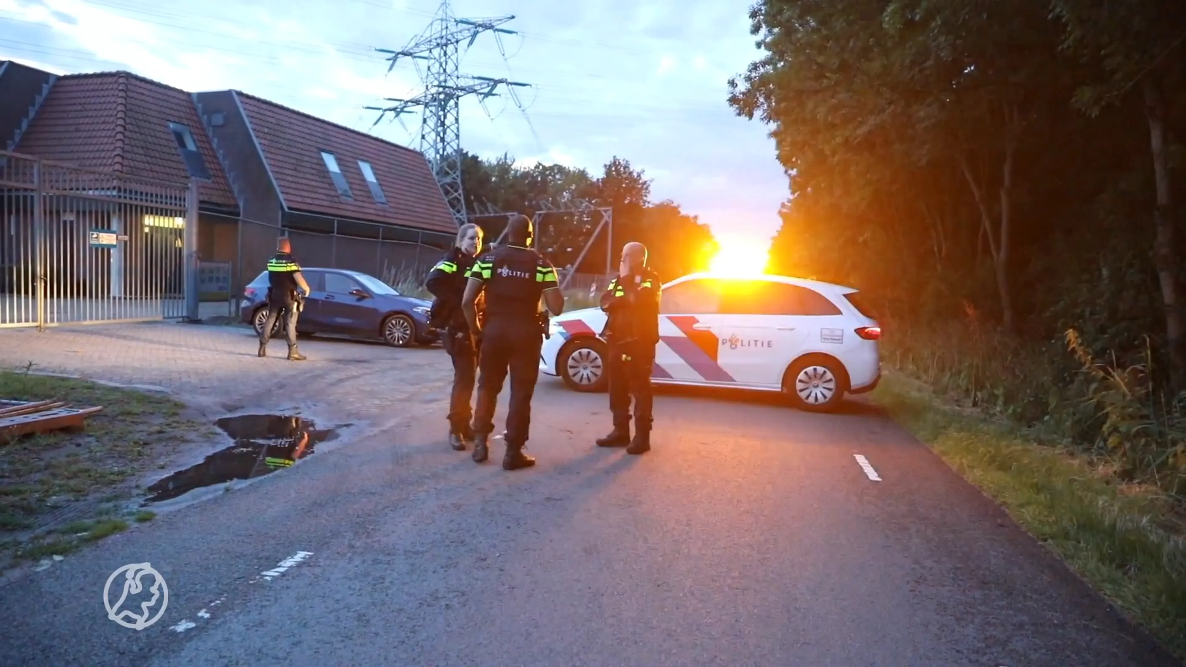 Hond neergeschoten tijdens uitlaatrondje, schutter spoorloos