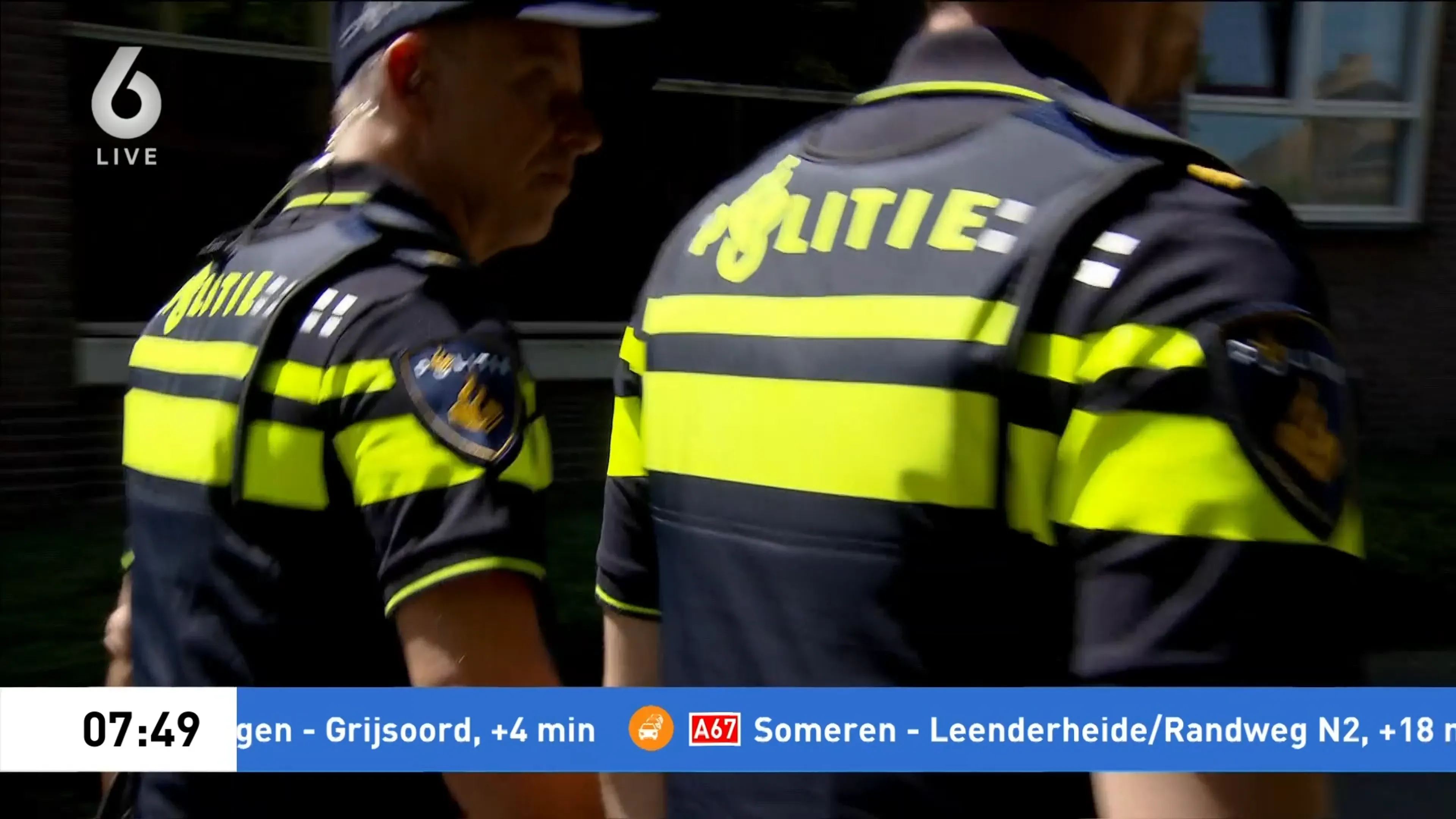 Verbod op hoofddoek, keppel en kruisje voor agent in uniform
