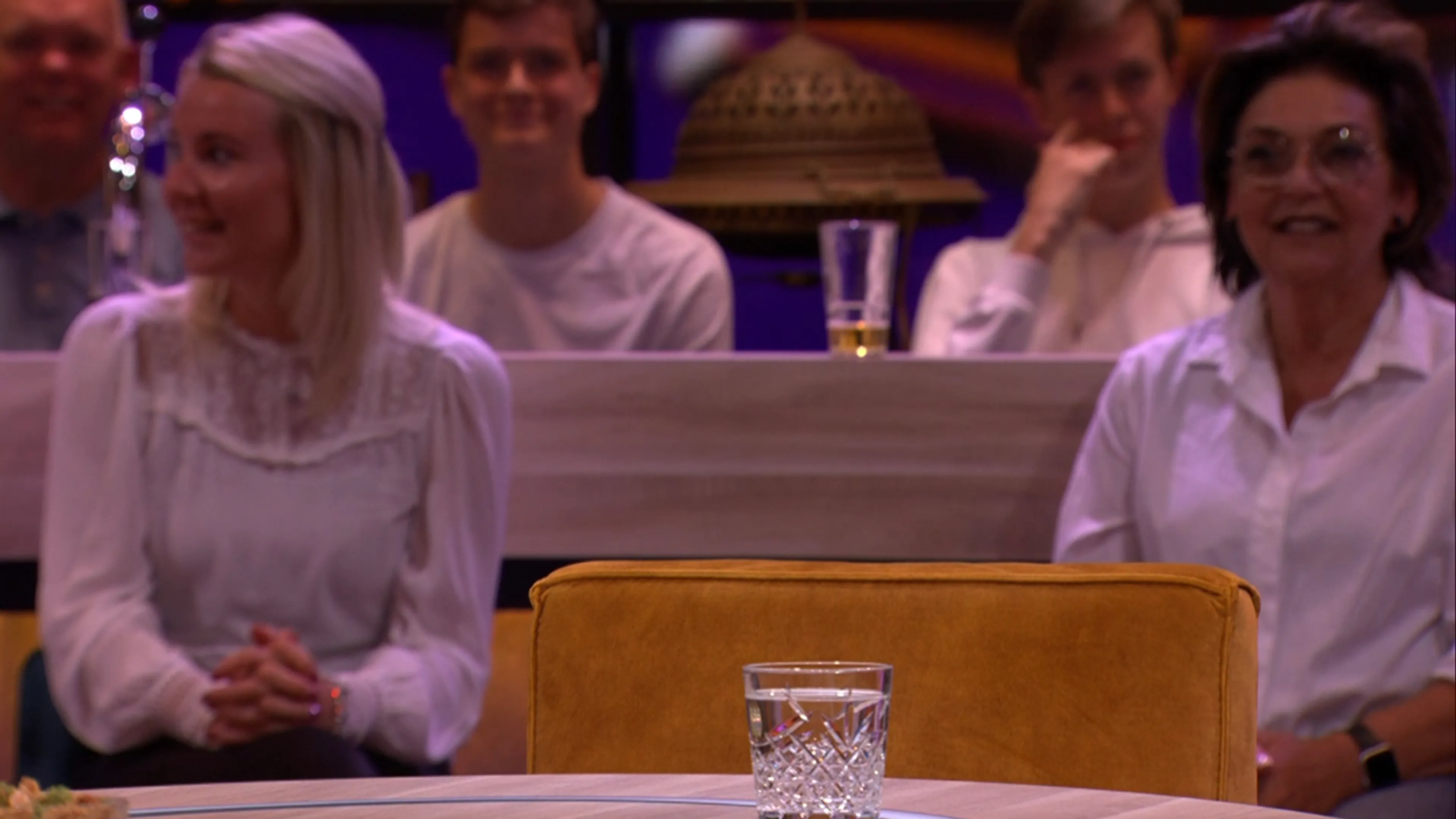 Johan ontbreekt na reclamebreak aan tafel Vandaag Inside