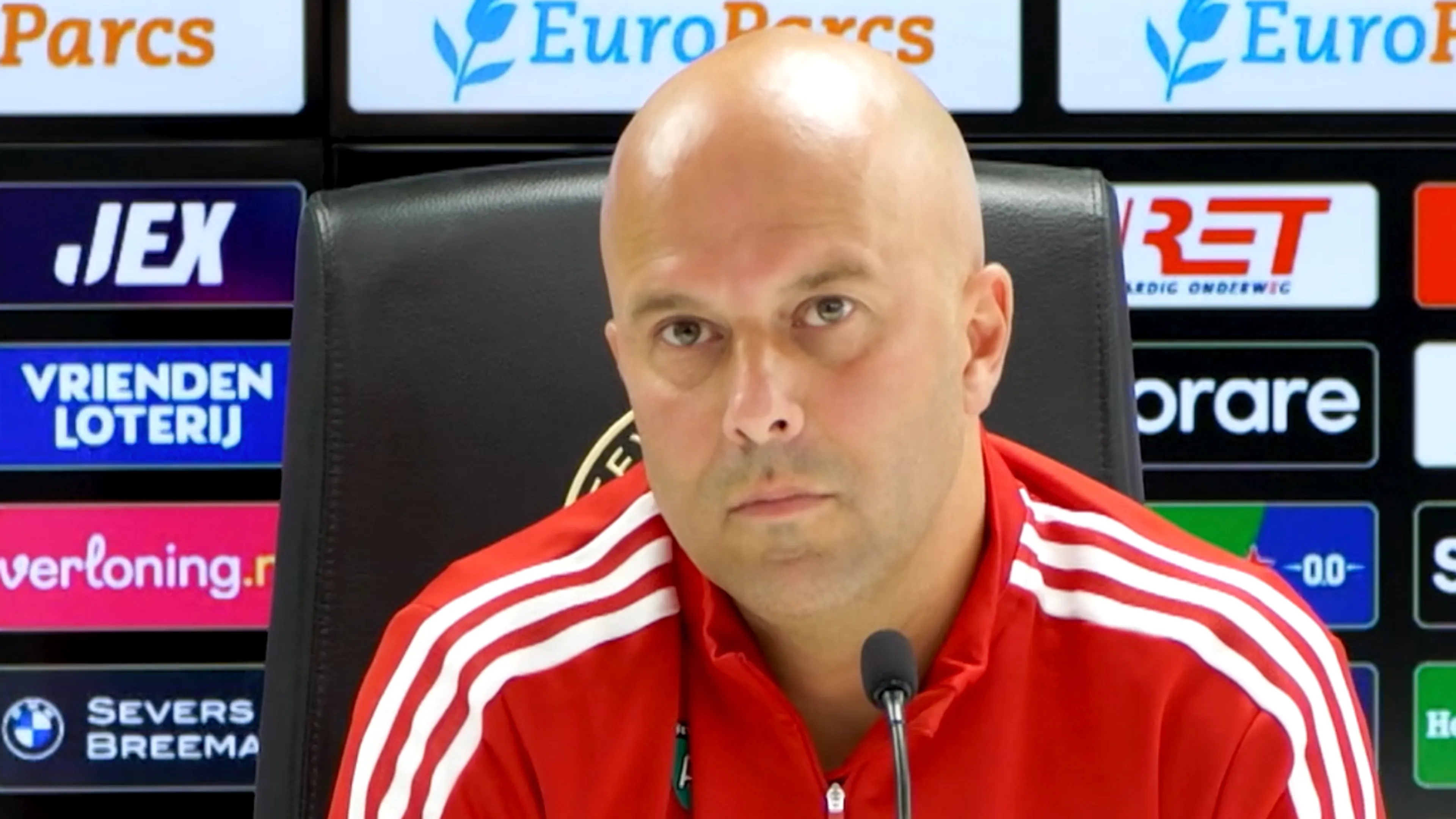 'Ik ben Arnesen heel dankbaar dat hij me bij deze fantastische club hoofdtrainer heeft gemaakt'