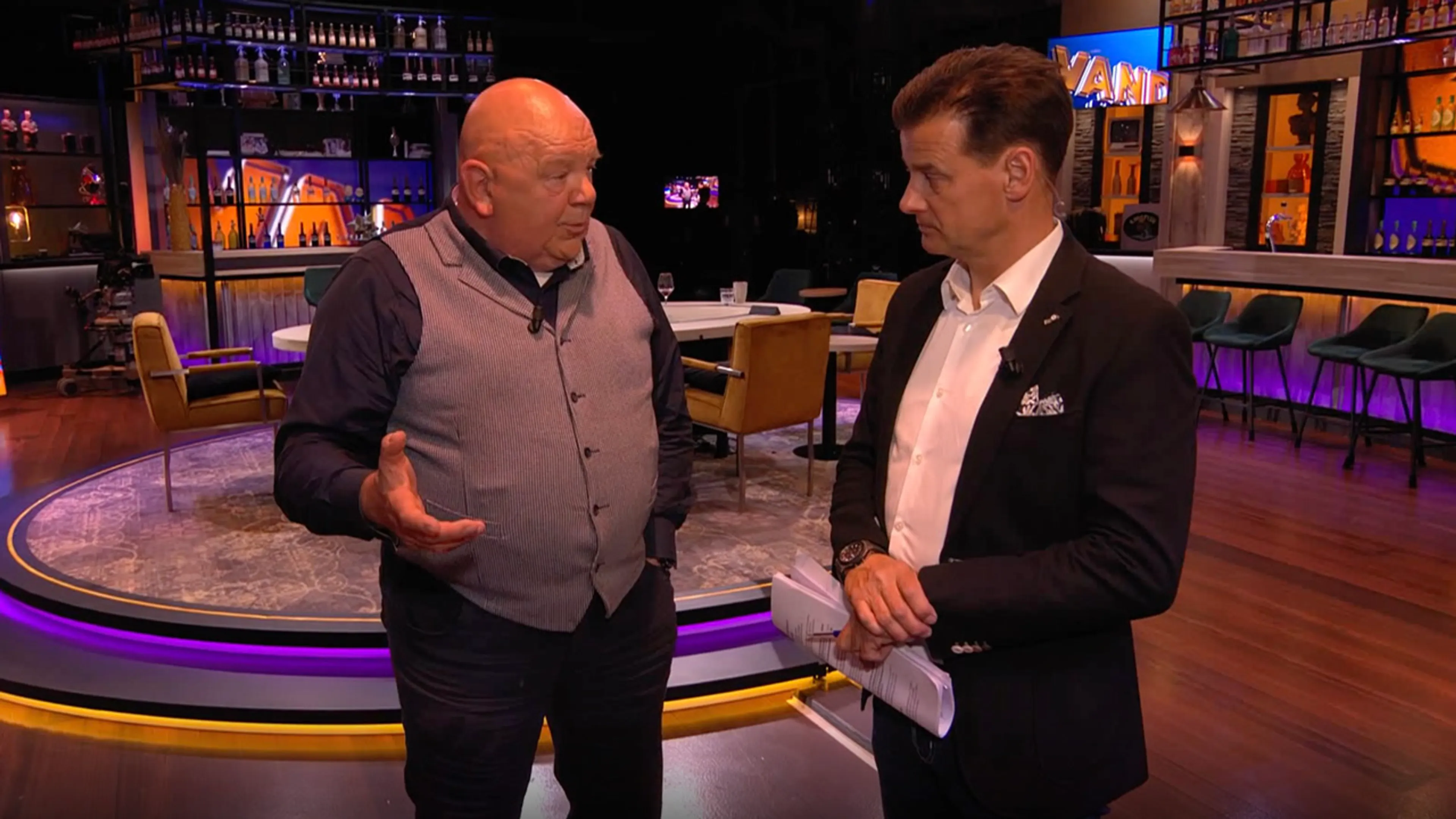 In de Wandelgangen met Pieter Cobelens: Wie gaat Poetin stoppen?