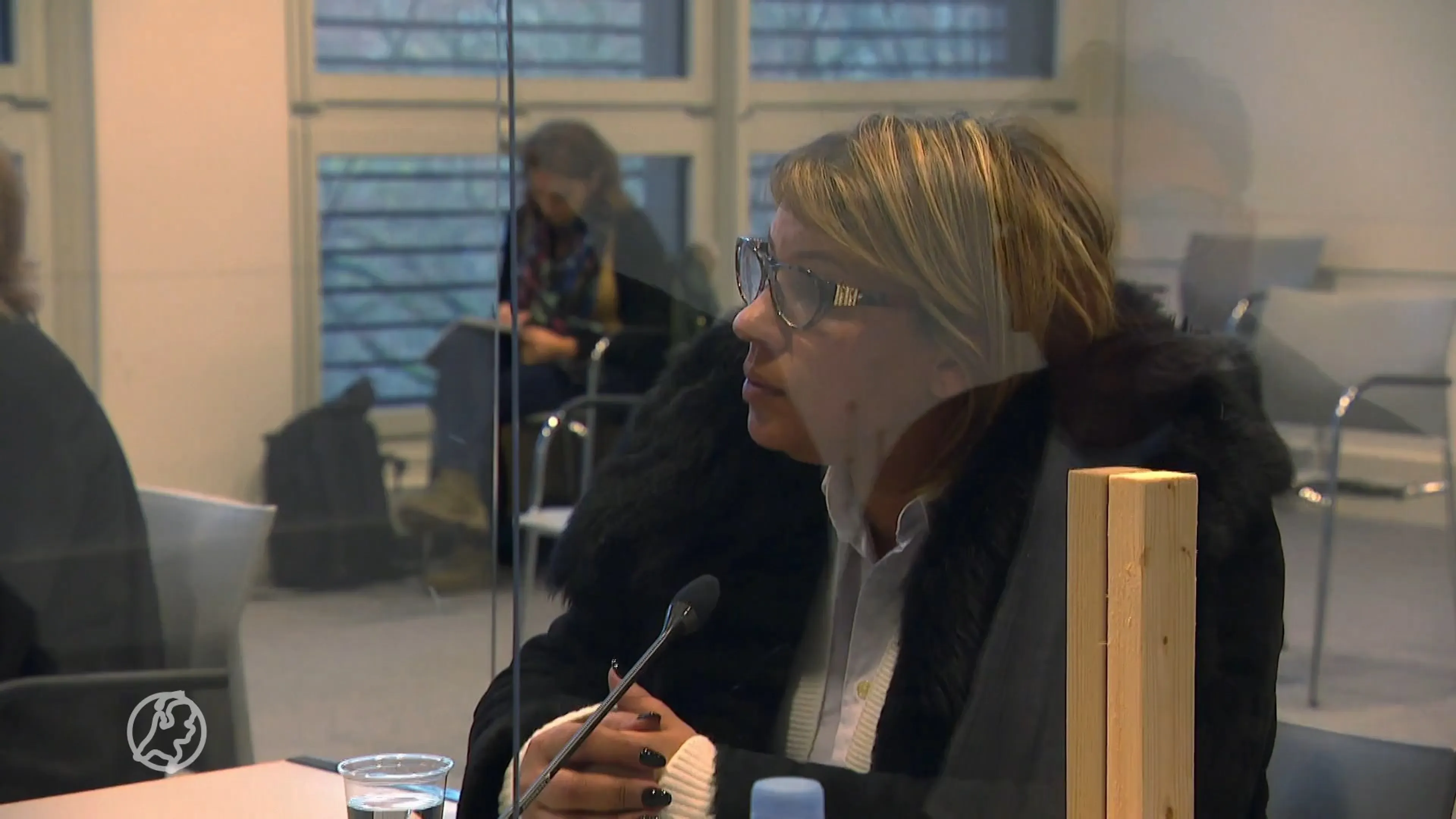 Oproepen geesten bij kindergraven in Leusden gebeurde door zes 'individuen'