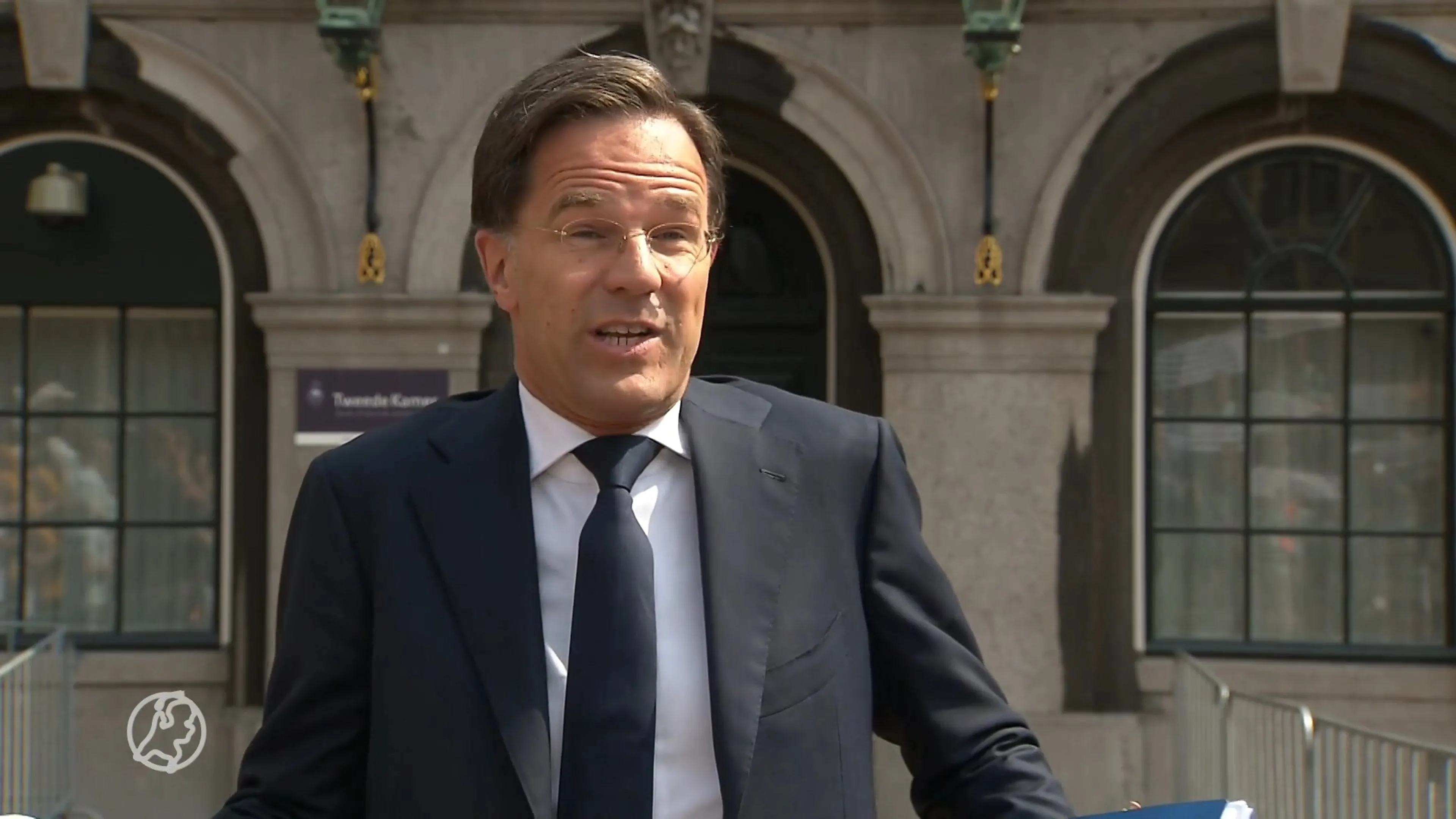 Rutte: koning baalt zelf ontzettend van overtreden coronarege...