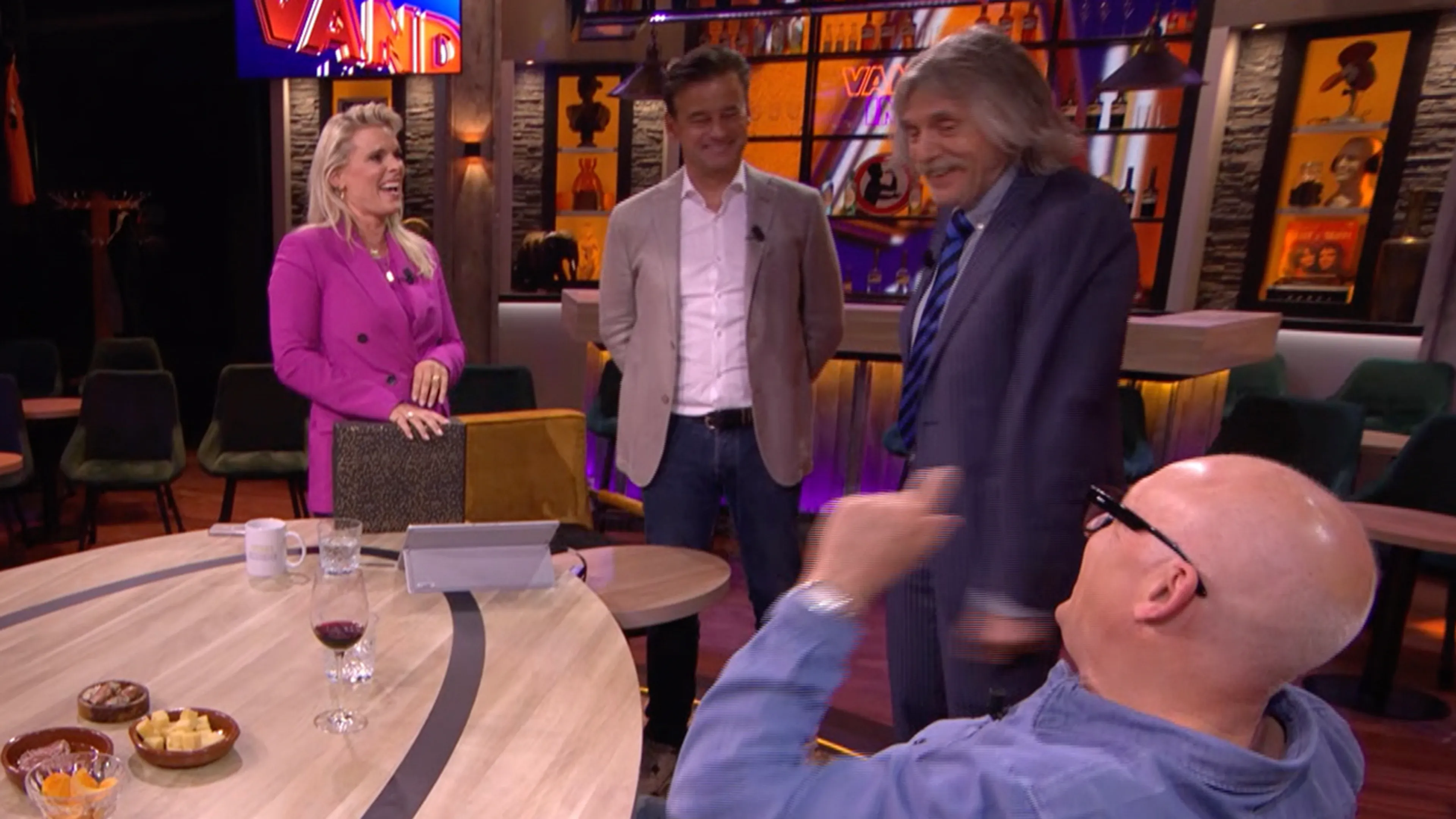 In de Wandelgangen met seksuoloog Eveline zorgt voor hilarische uitspraken