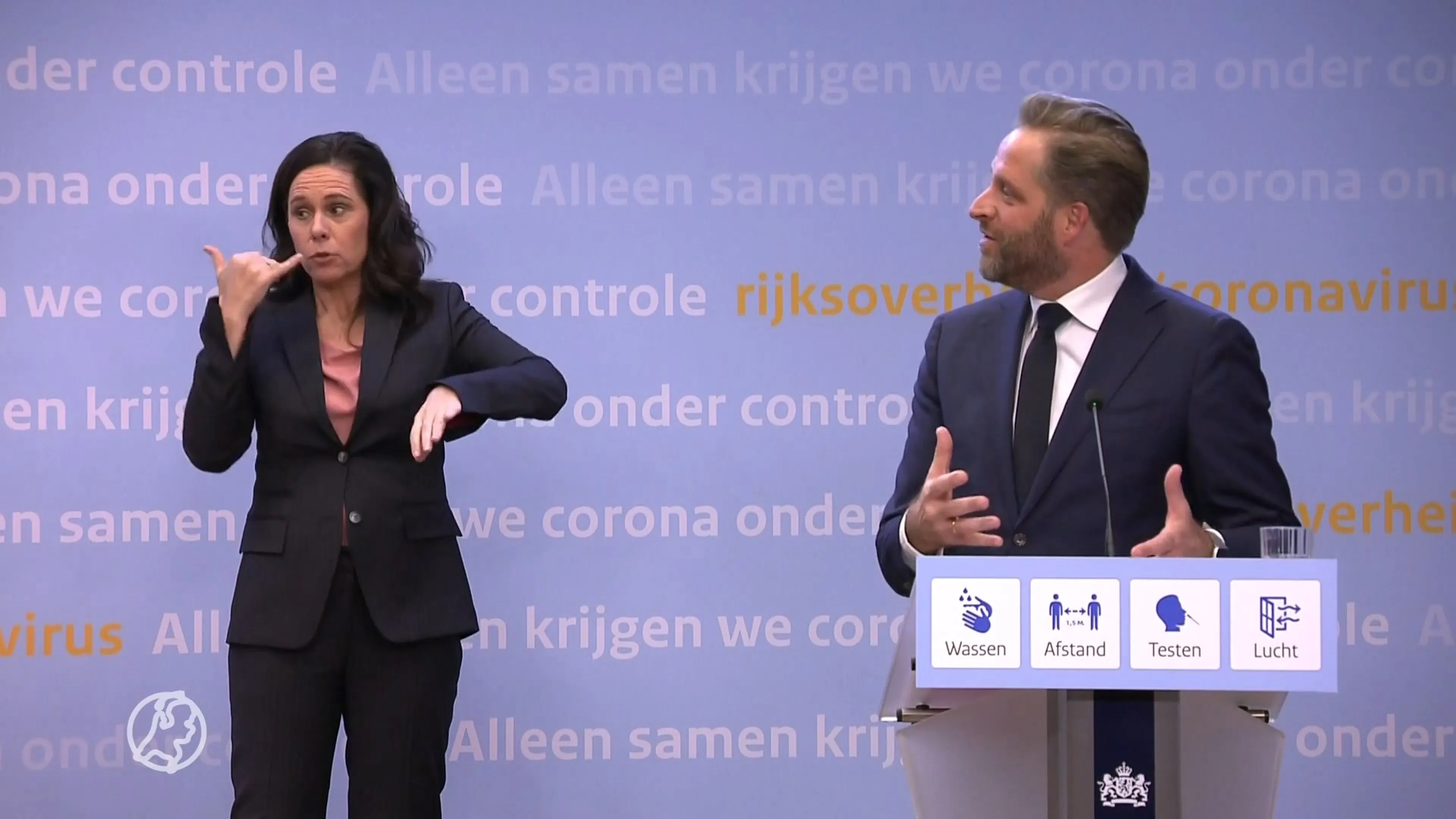 Wie blijft Hugo bellen tijdens de persco?