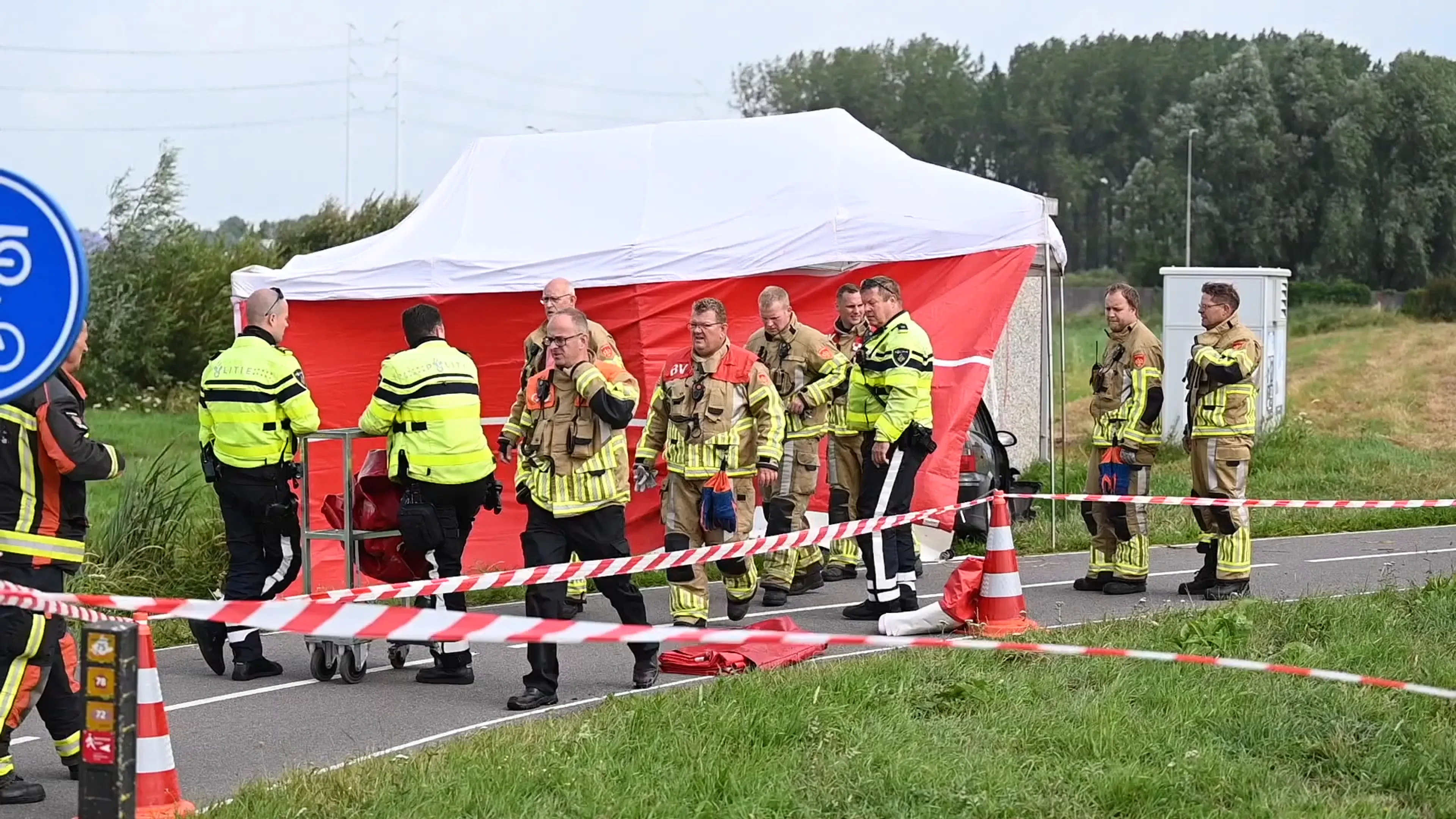 Man (82) overleden na onwelwording achter stuur bij Hazerswoude-Dorp