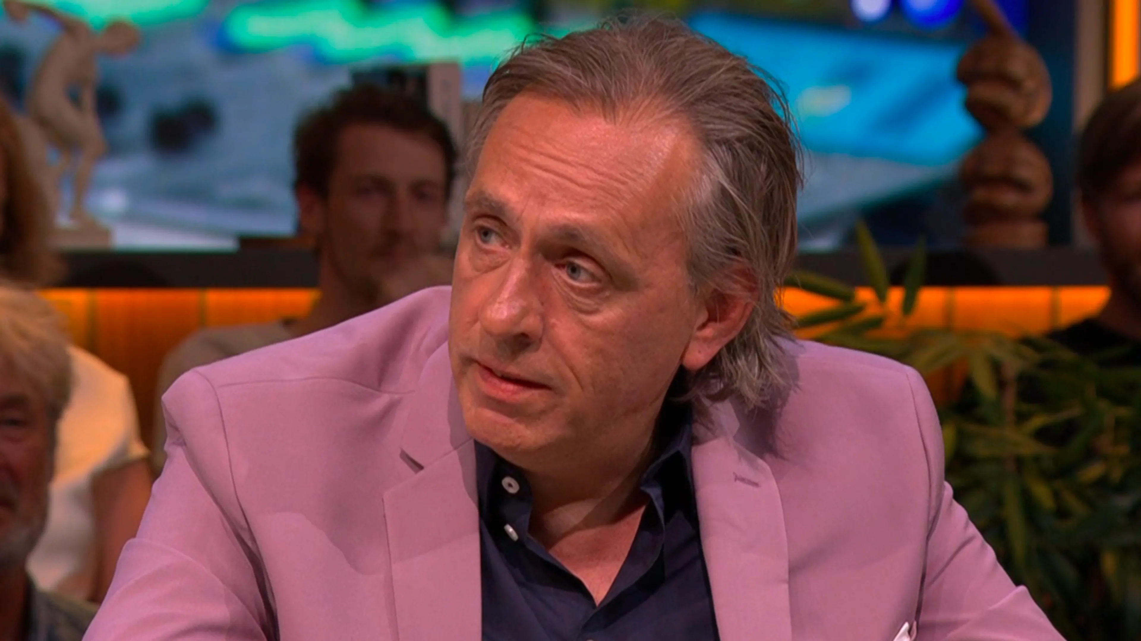 Marcel verbouwereerd door imitator: 'Ik ben nog nooit zo slecht nagedaan...'