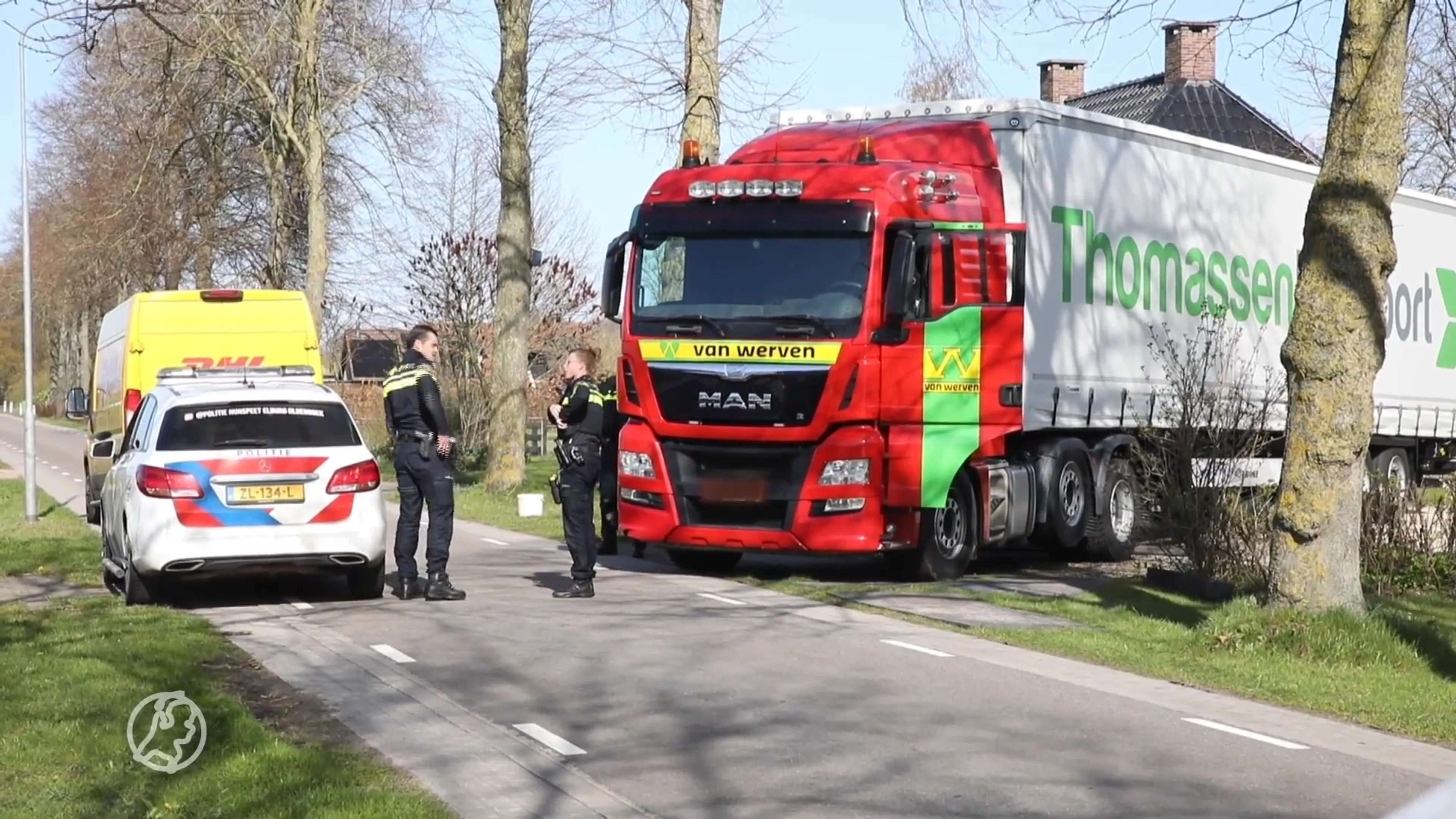 Vrachtwagenchauffeur (68) komt om bij aanrijding in Wezep