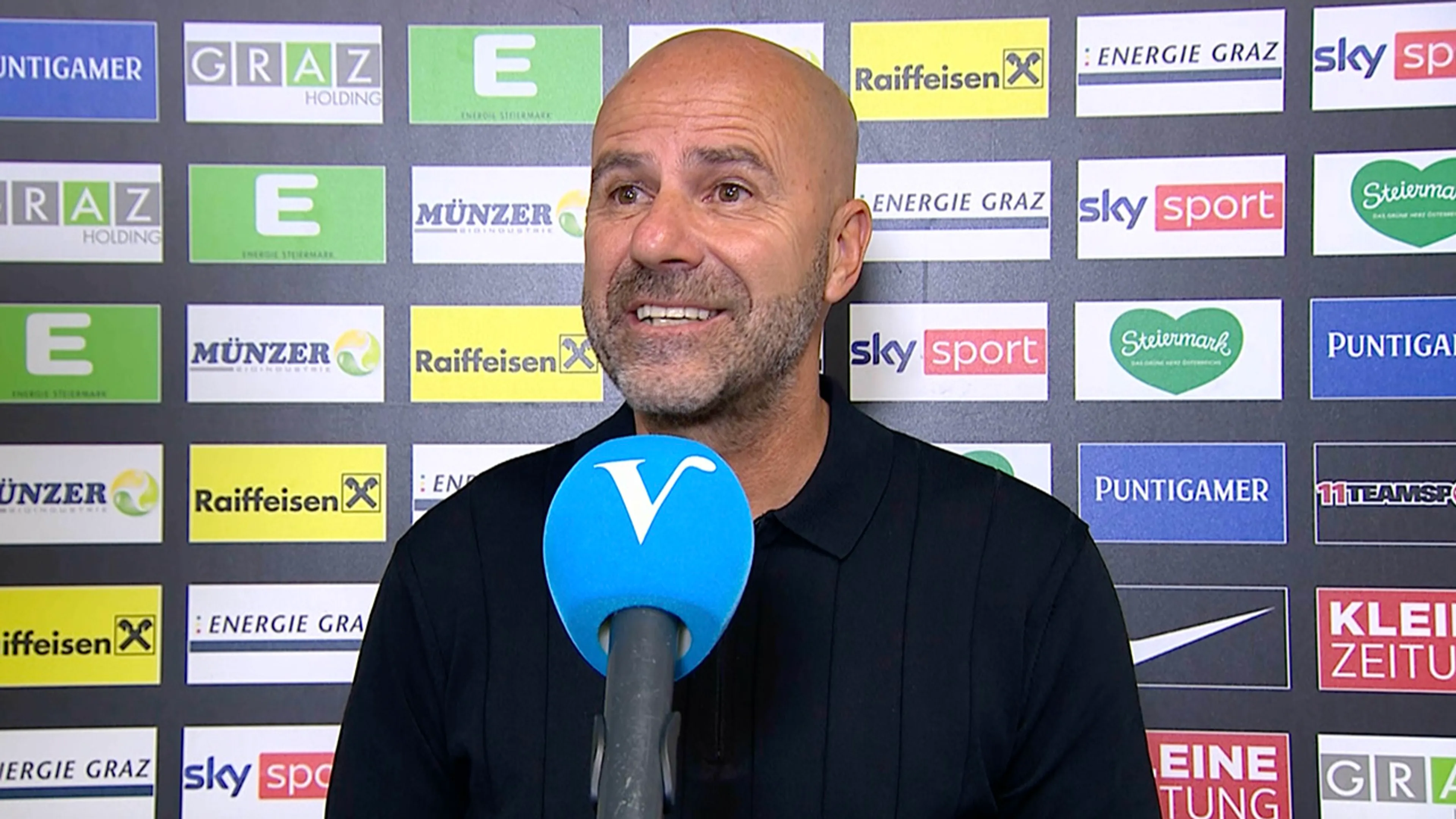 Bosz zag zijn ploeg domineren: 'Ik vind dat we het behoorlijk gedaan hebben'