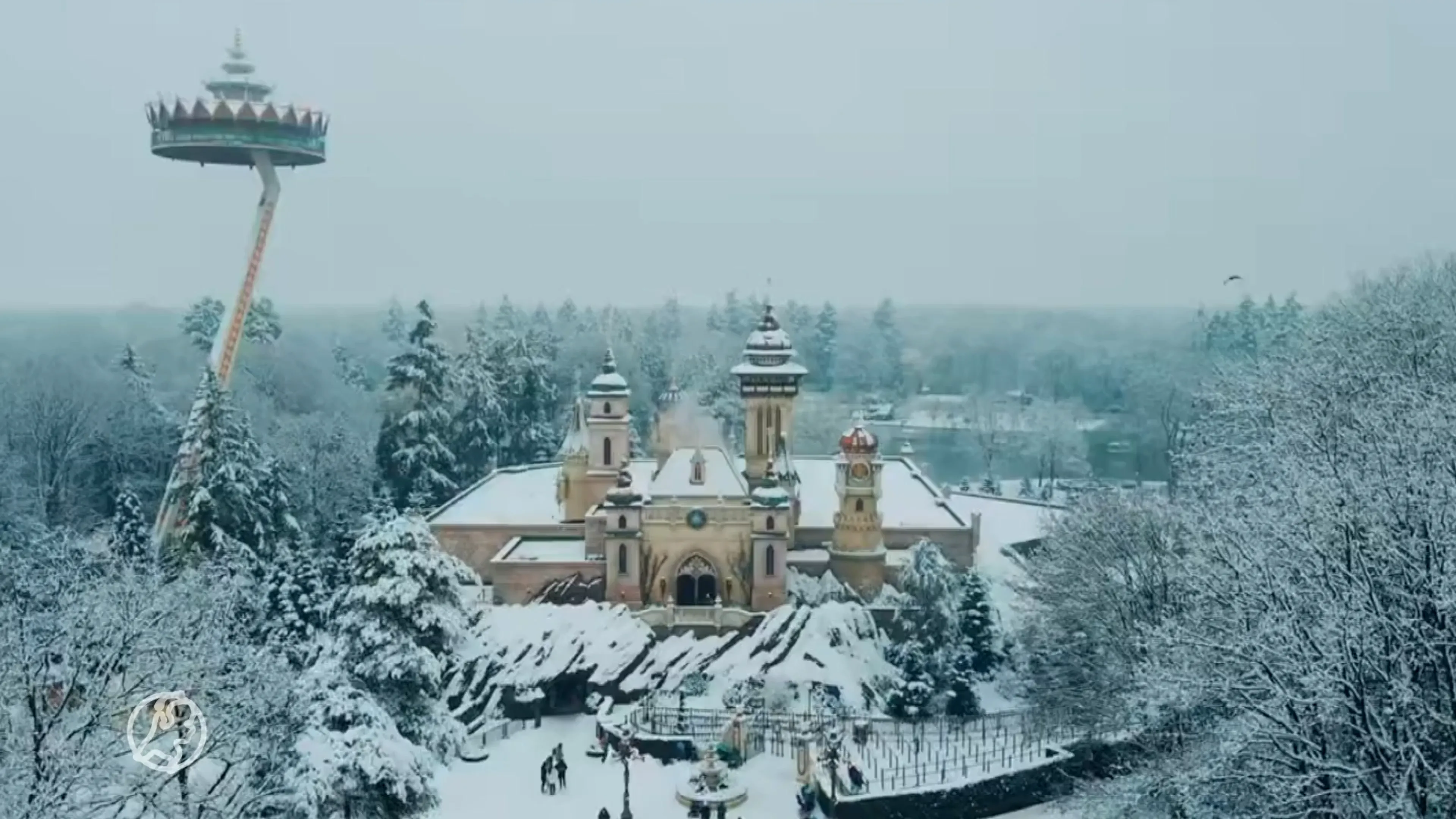 Efteling deelt beelden sprookjesachtig winterweer