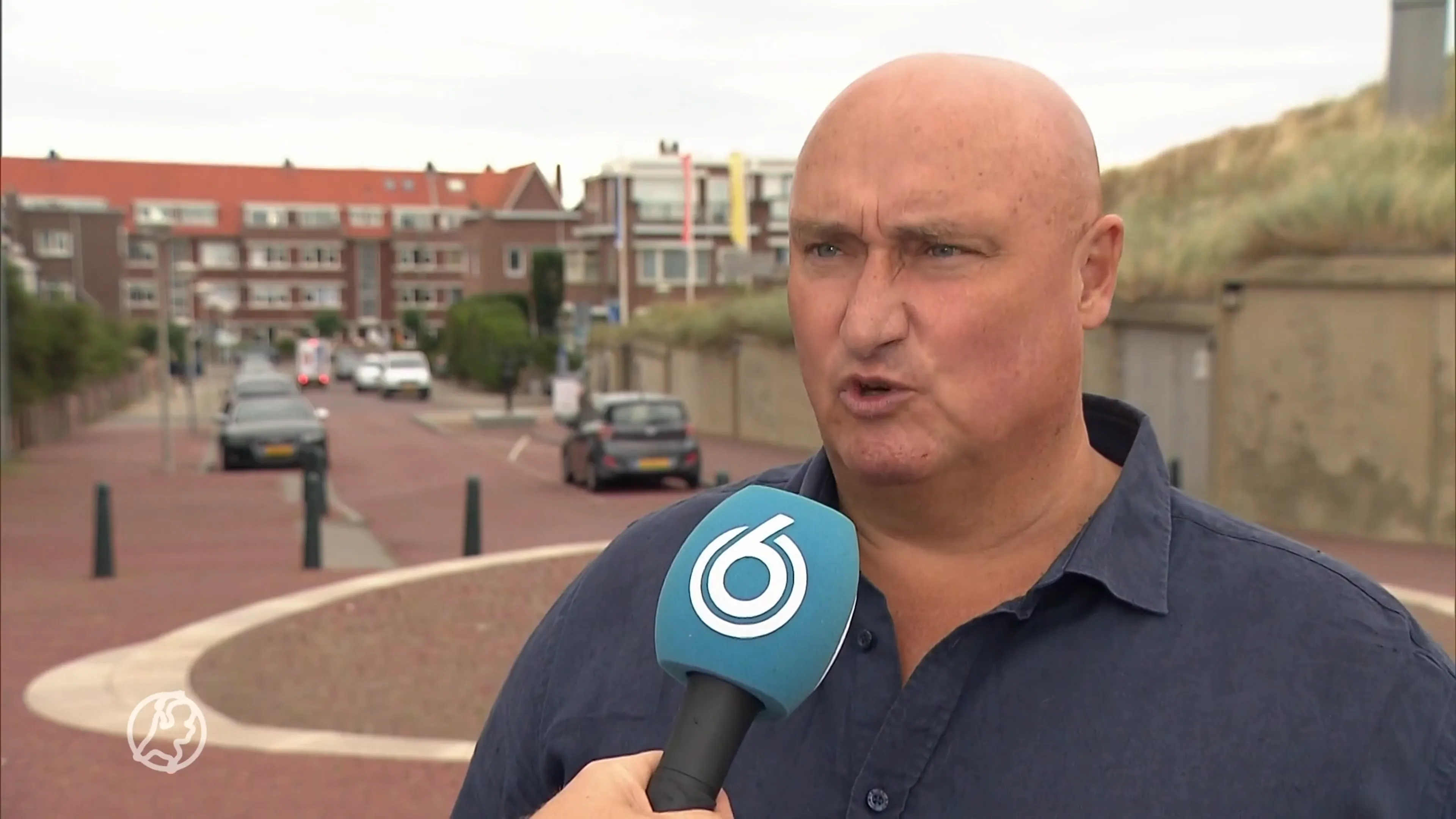 Een straat vol lege vakken, maar buurtbewoners mogen er niet parkeren