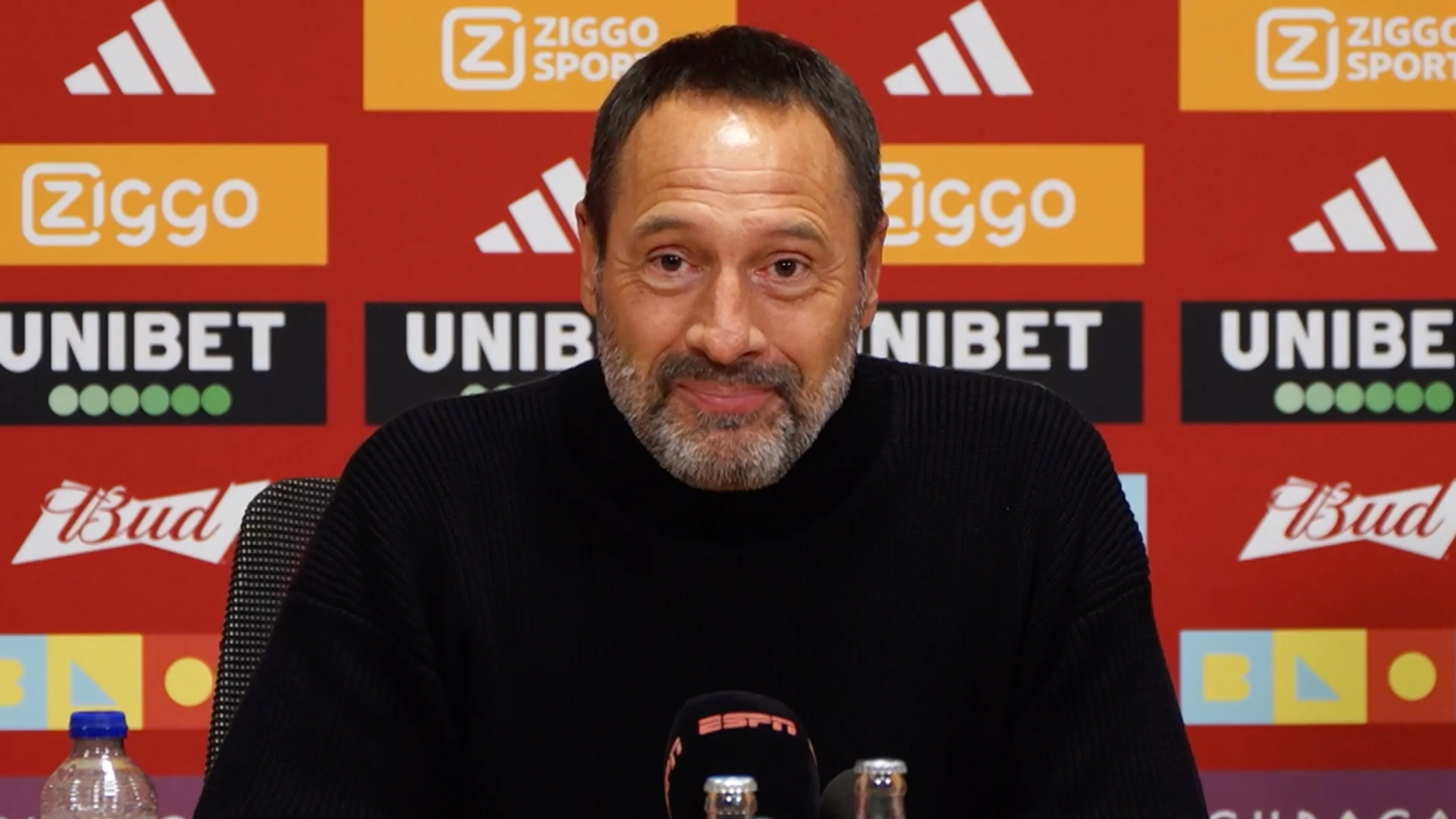 Van 't Schip genoot van supporters tijdens kraker met PSV: 'Fantastische sfeer in het stadion'