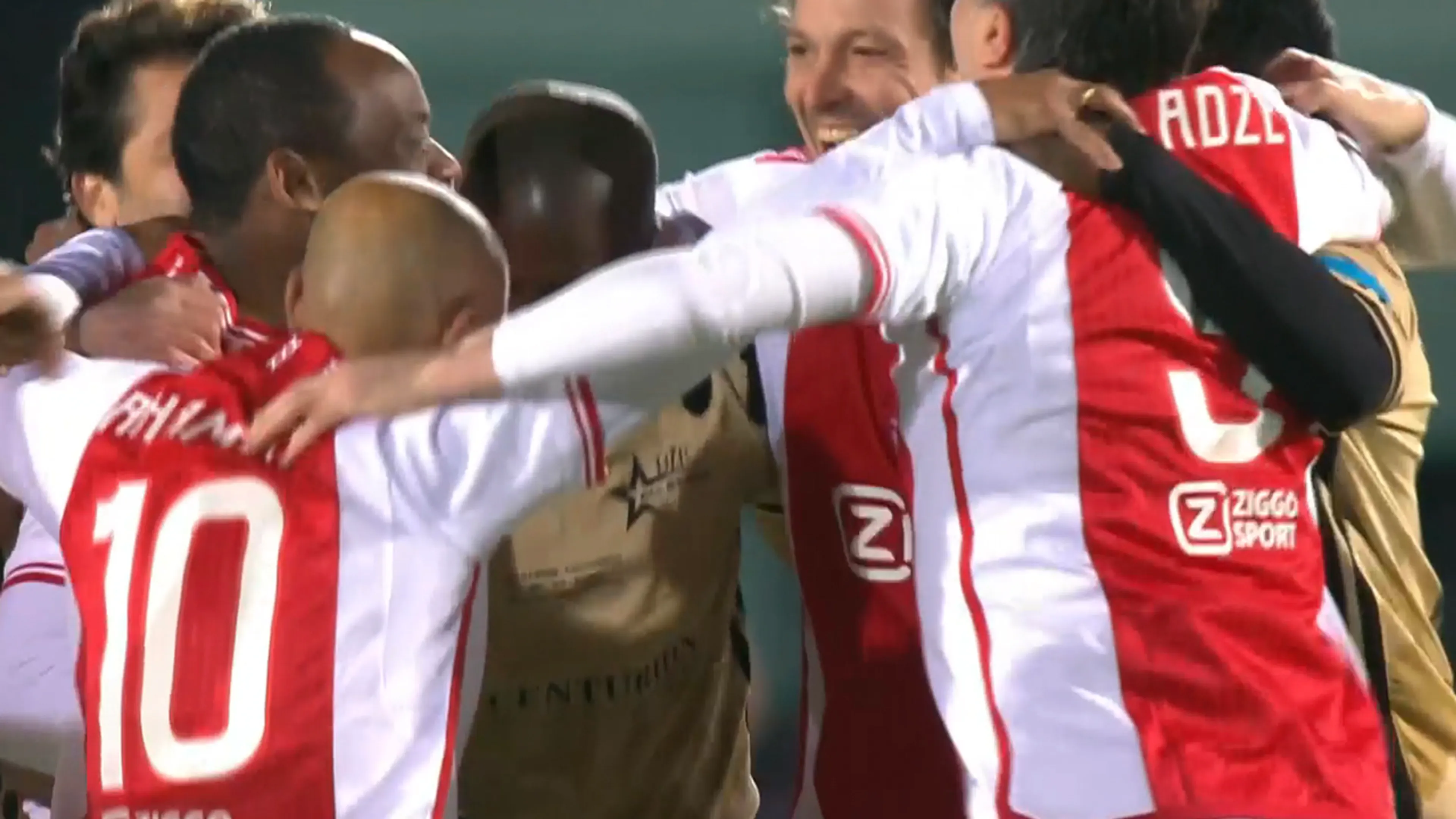 VIDEOGOAL: BIF All Stars - Ajax Legends 1-2 (Boateng)