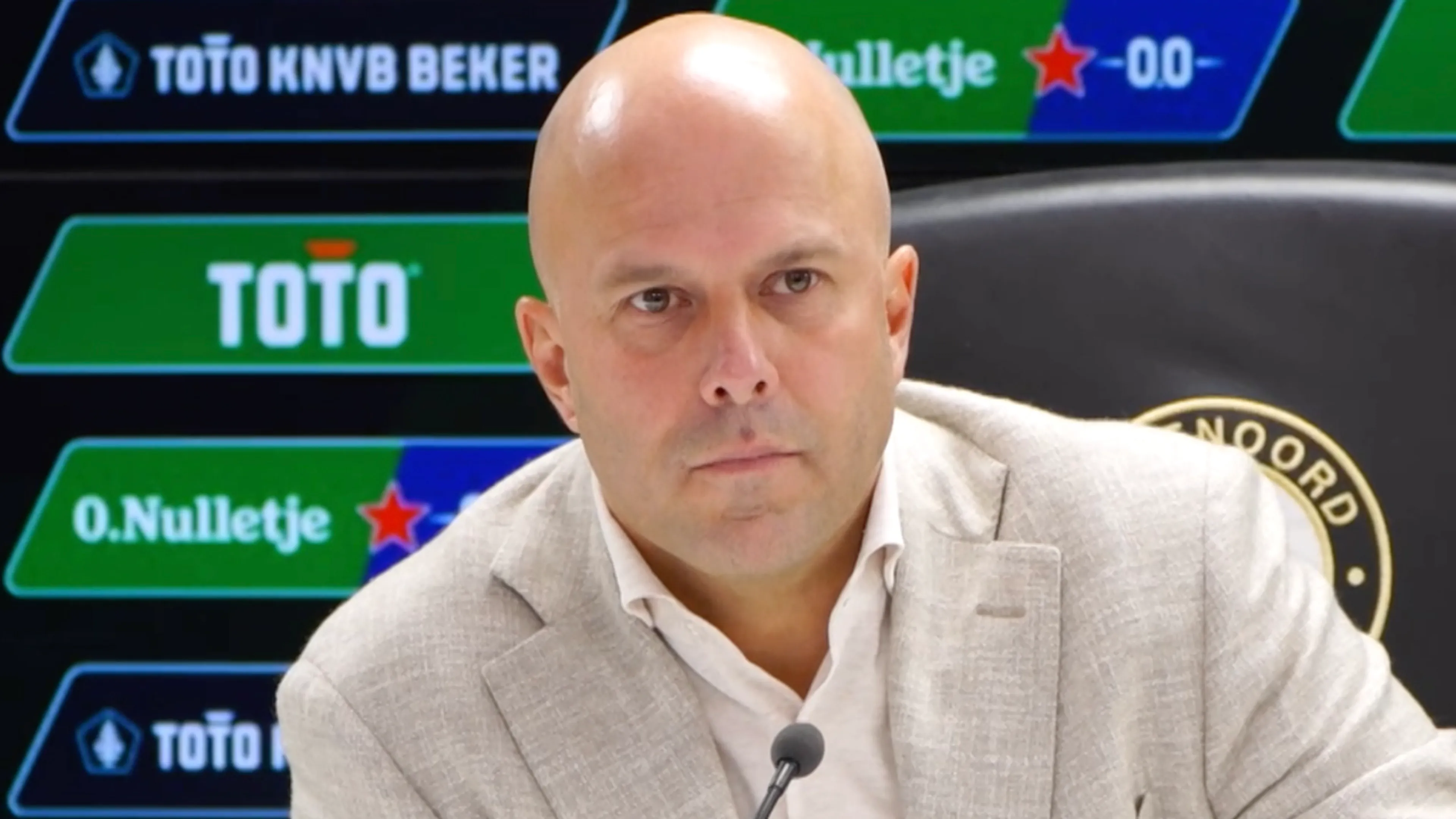Slot tegen Valentijn: 'Ik denk niet dat ze daar beter van gaan voetballen'