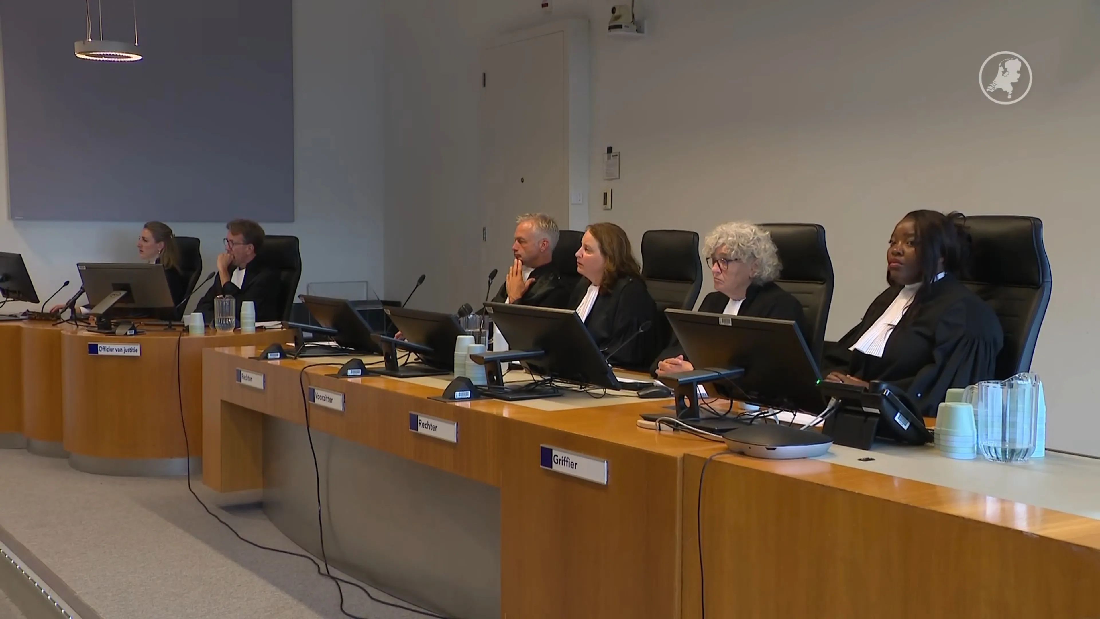Emoties lopen hoog op in rechtbank bij misbruikzaak Woudenberg