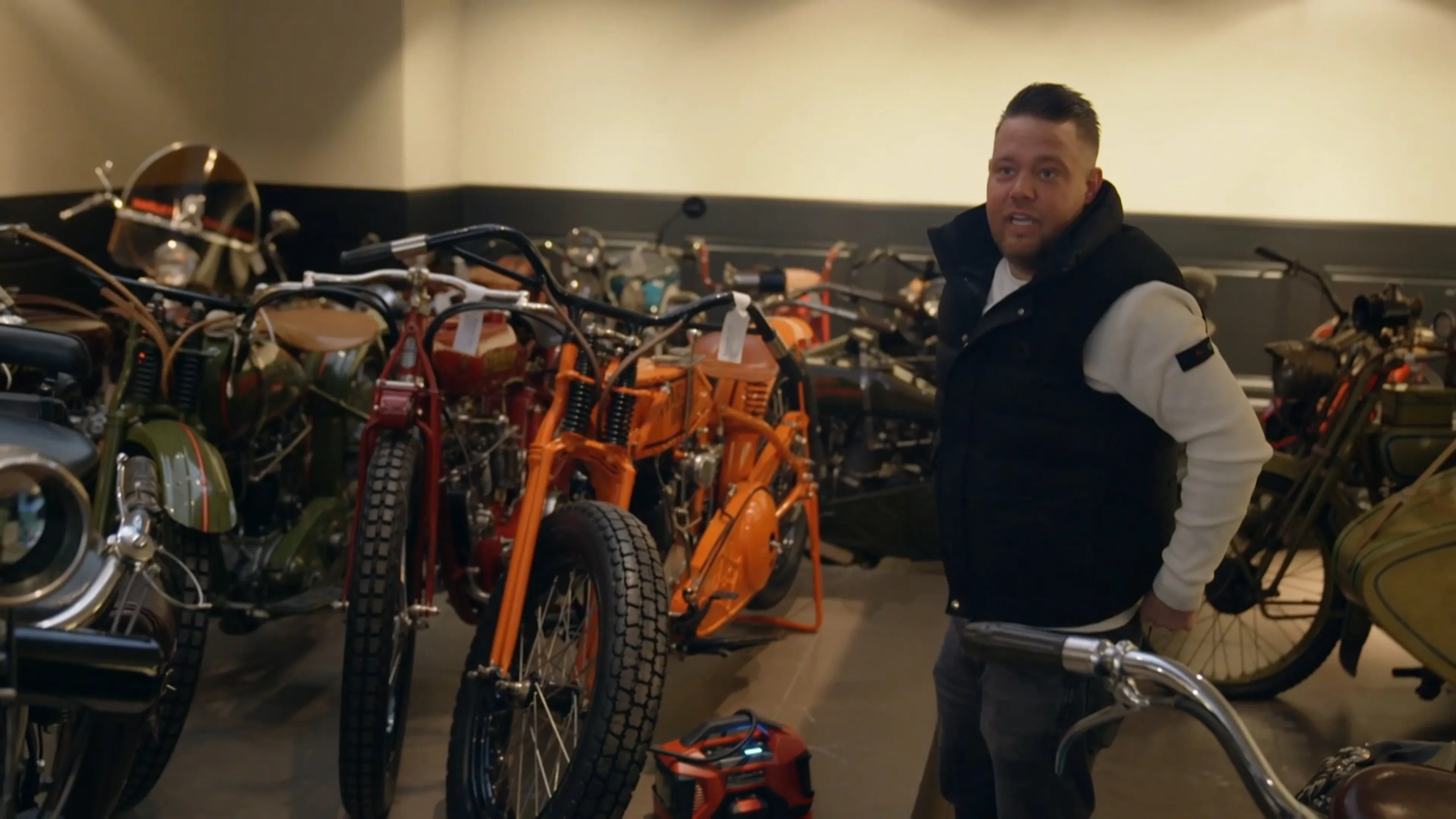 Garagechaos: motorband knalt door Mark Gillis