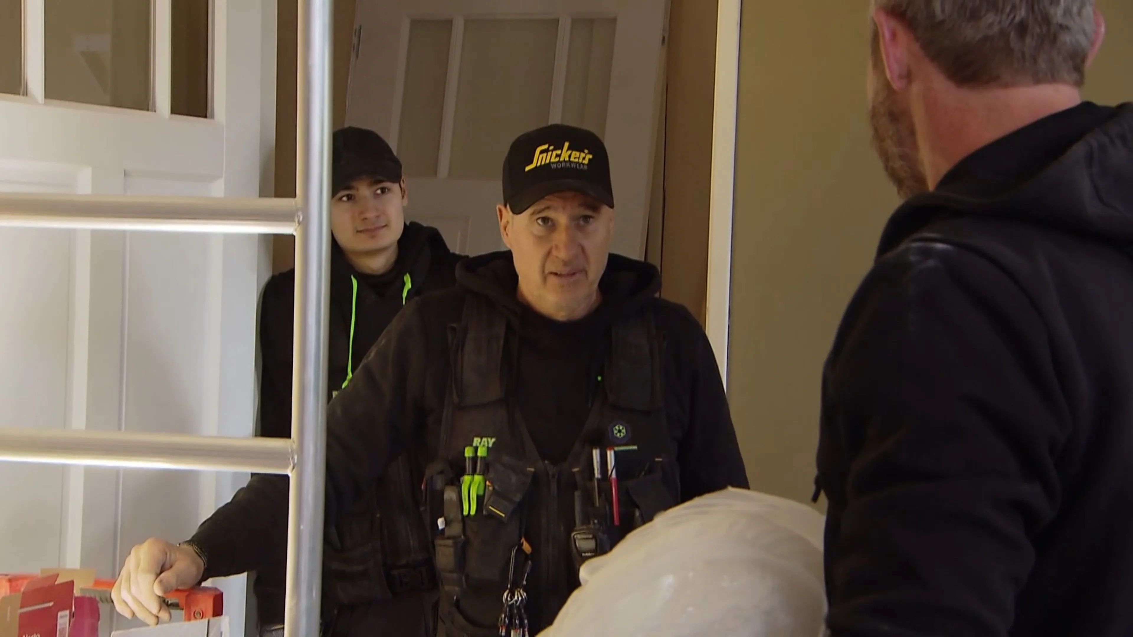 Ray krijgt een kleine inzinking: “Niks is helemaal af”