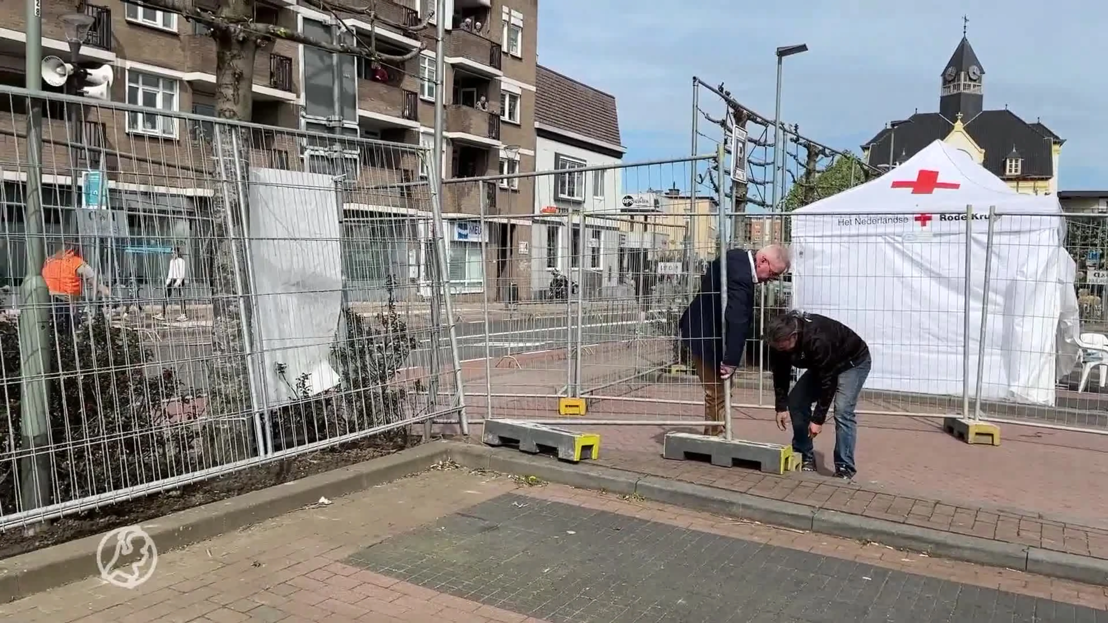 Woonwagenfamilie opgesloten door hekken bij hardloopevenement: 'Ik kon nergens naartoe!'