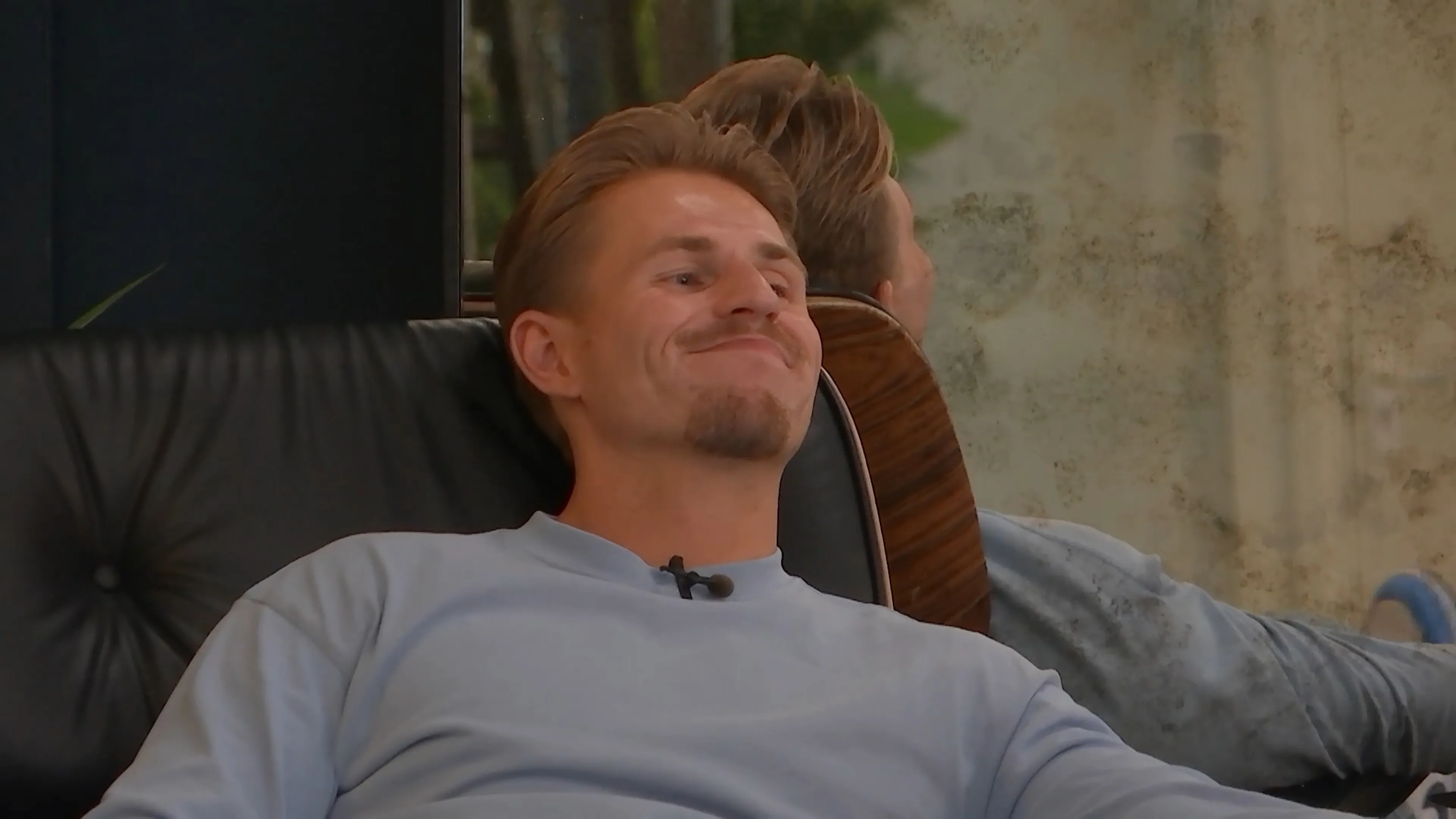Dylan heeft plannen met Marjolein: 'Vanavond massage van mij'