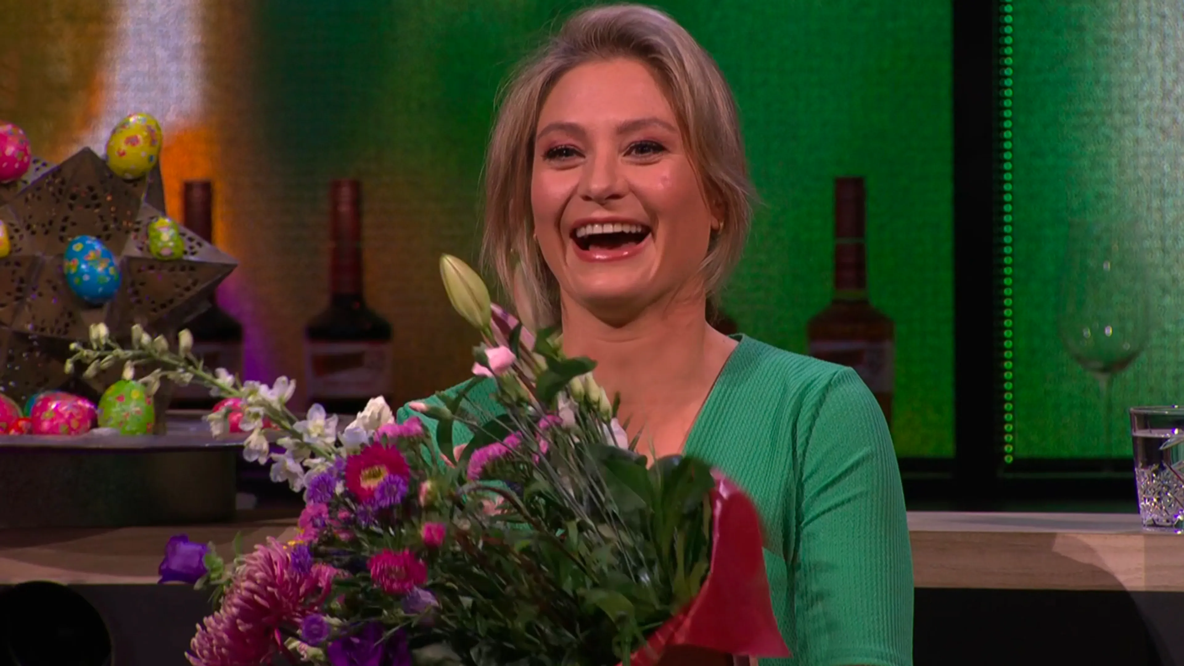 Jarige Roxane Knetemann in het zonnetje gezet bij Vandaag Inside