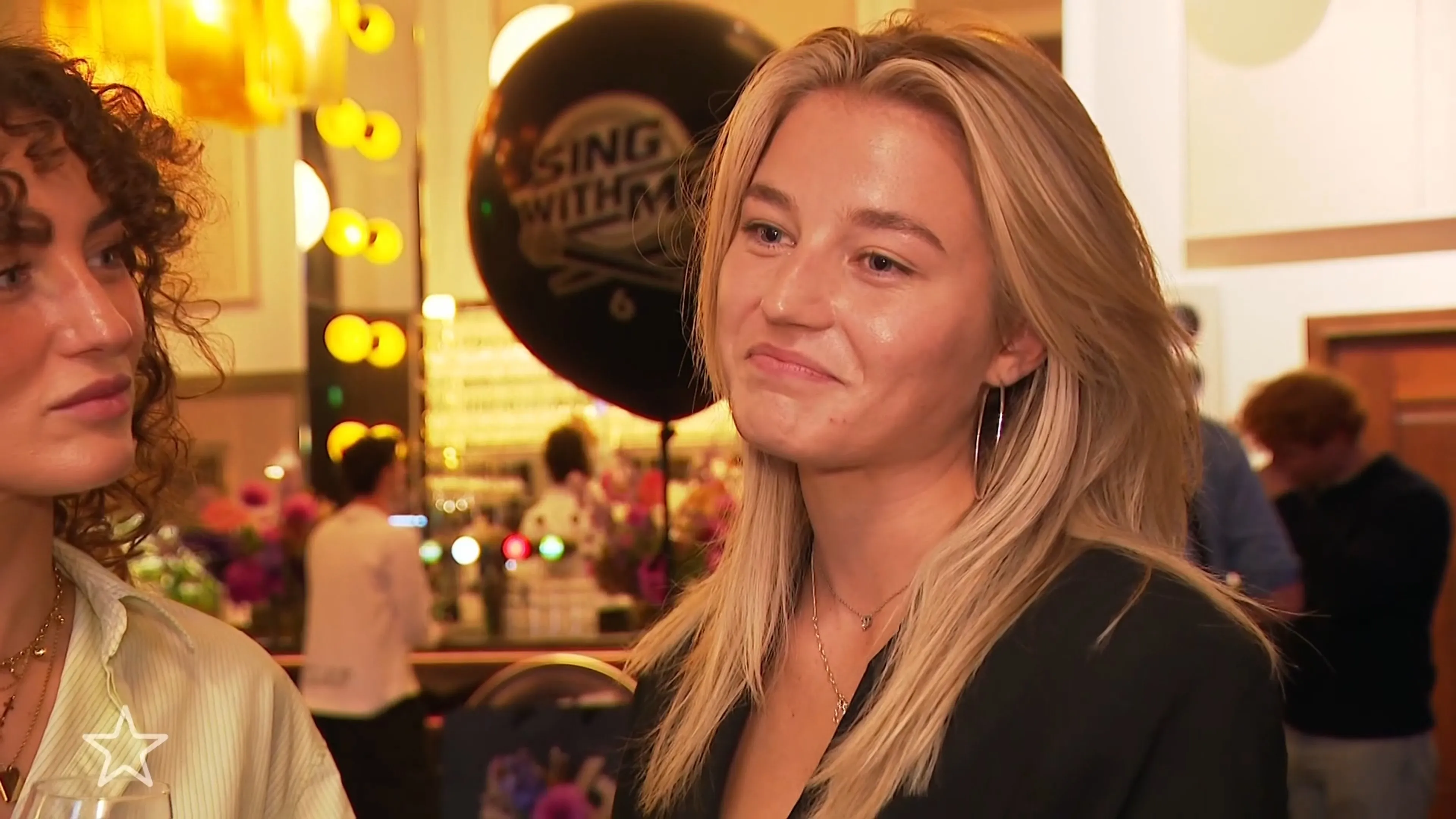 Anouk reageert op vermeende relatiebreuk met Diederik, Floris en Mercedes zwijgen