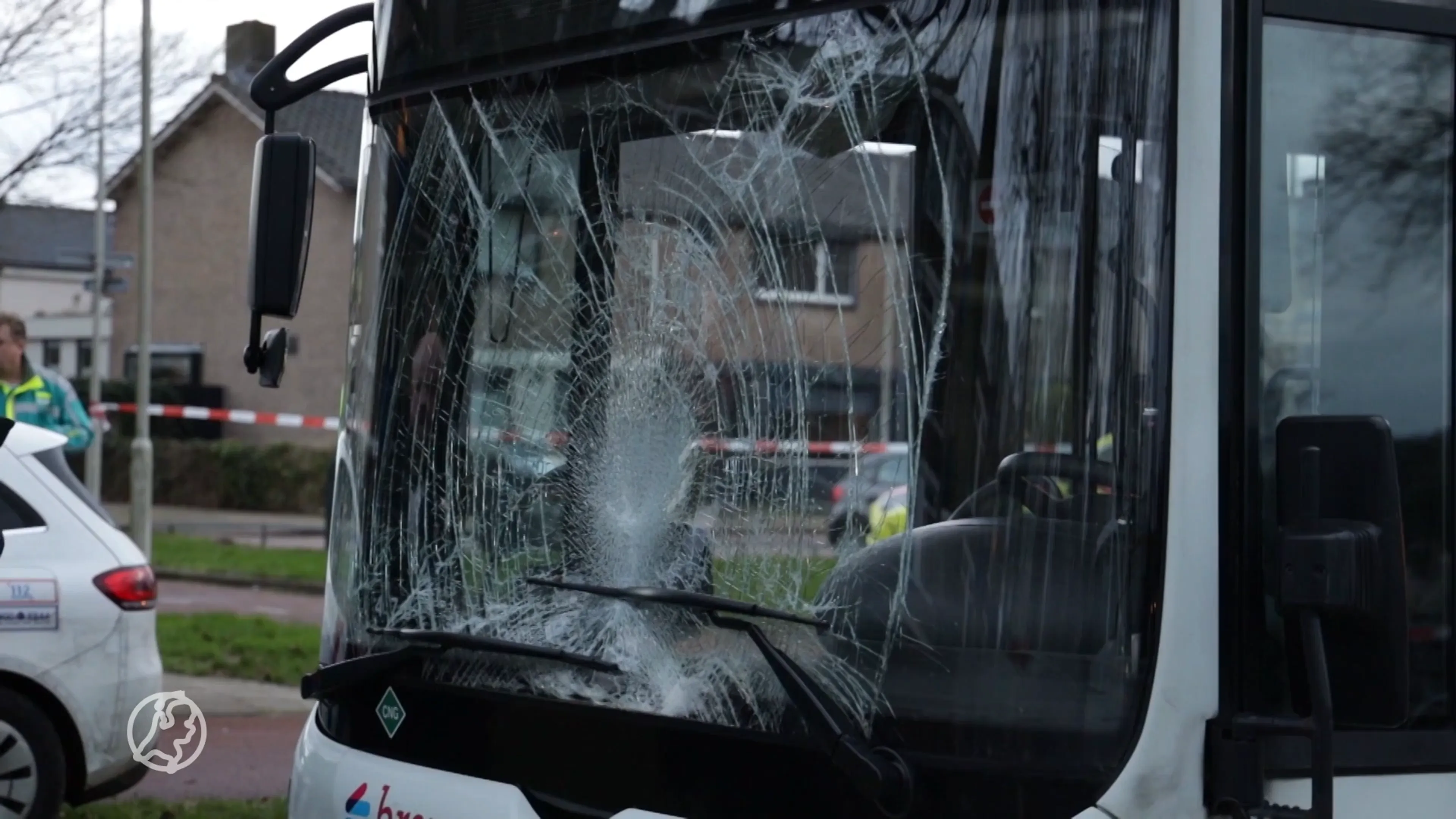 Vrouw op fiets overleden door aanrijding met lijnbus in Arnhem