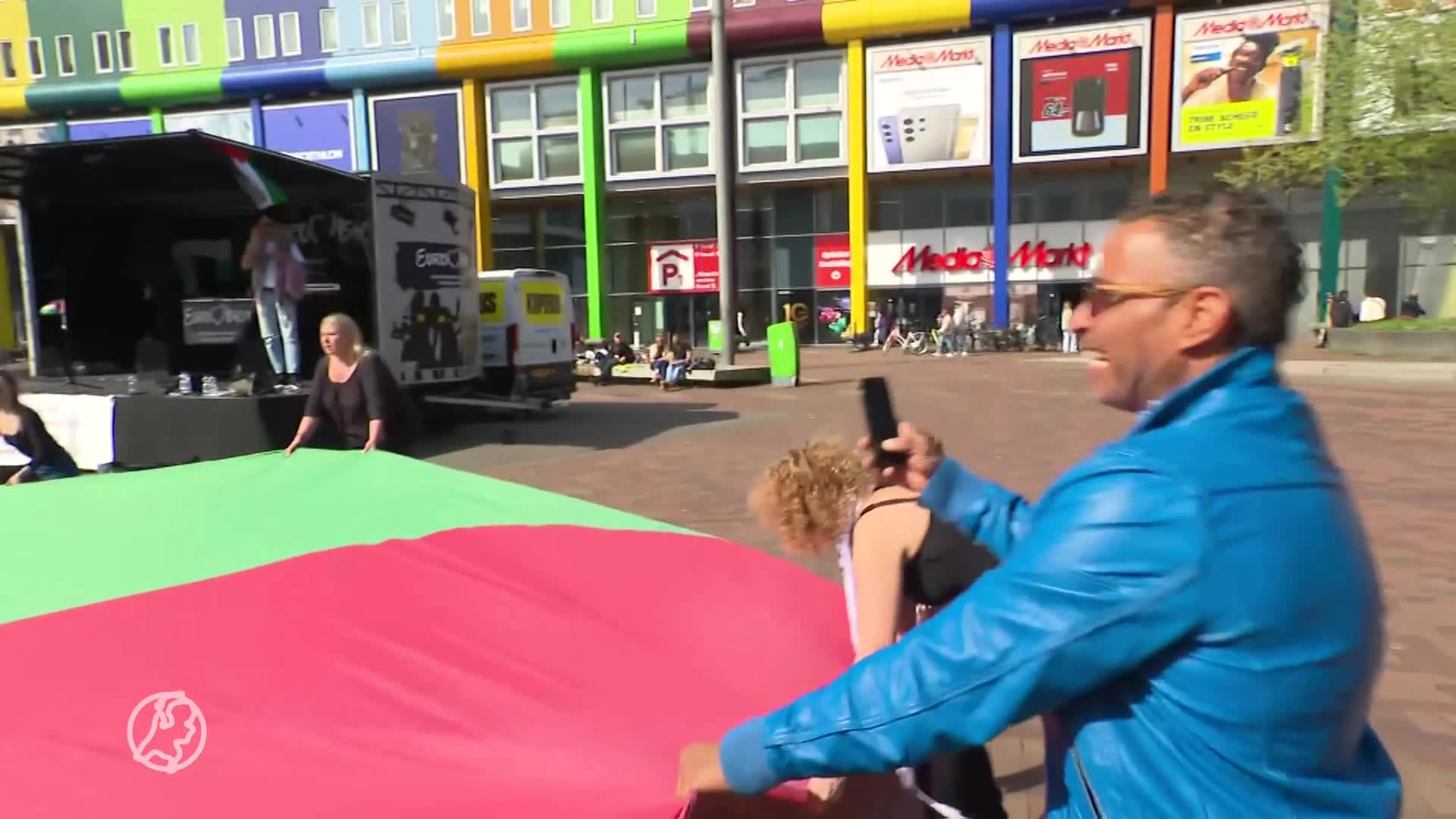 Demonstranten roepen bij Eurovision in Concert op tot boycot Songfestival