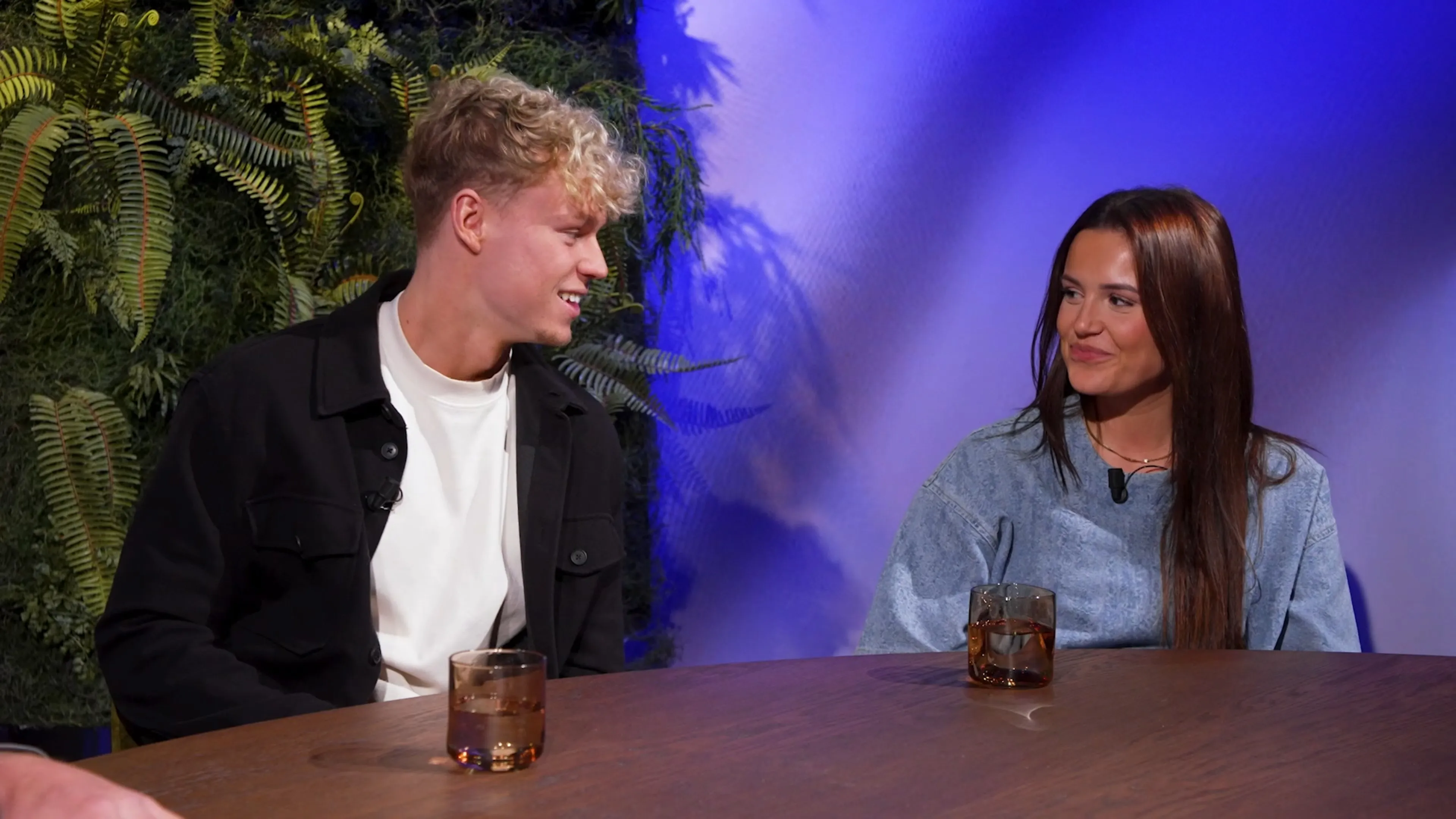 Floris en Senna over hun bruiloft: 'Over 2 jaar!'
