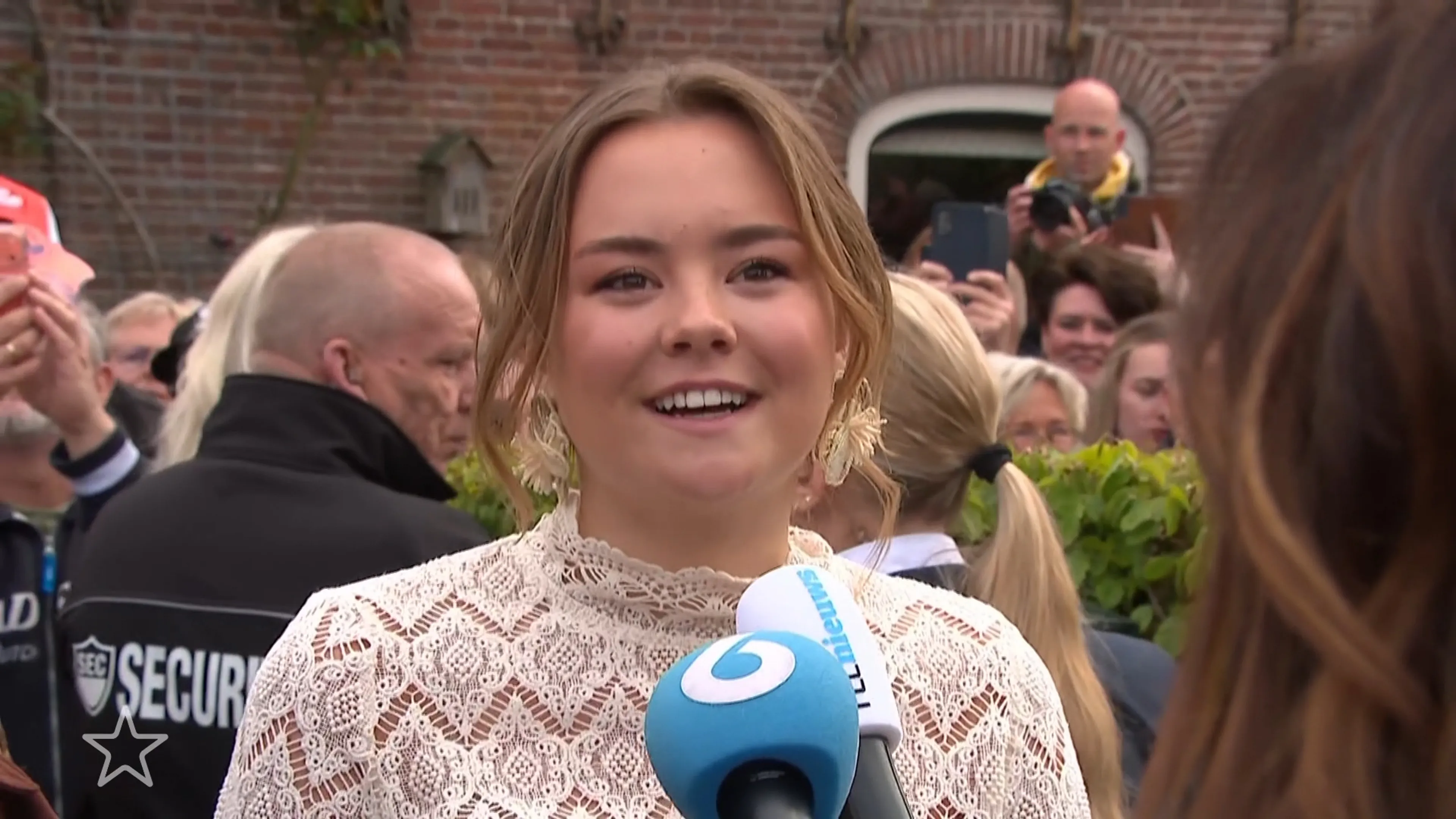 Prinses Ariane begint aan een van de moeilijkste studies van Nederland: Luchtvaart- en Ruimtevaarttechniek