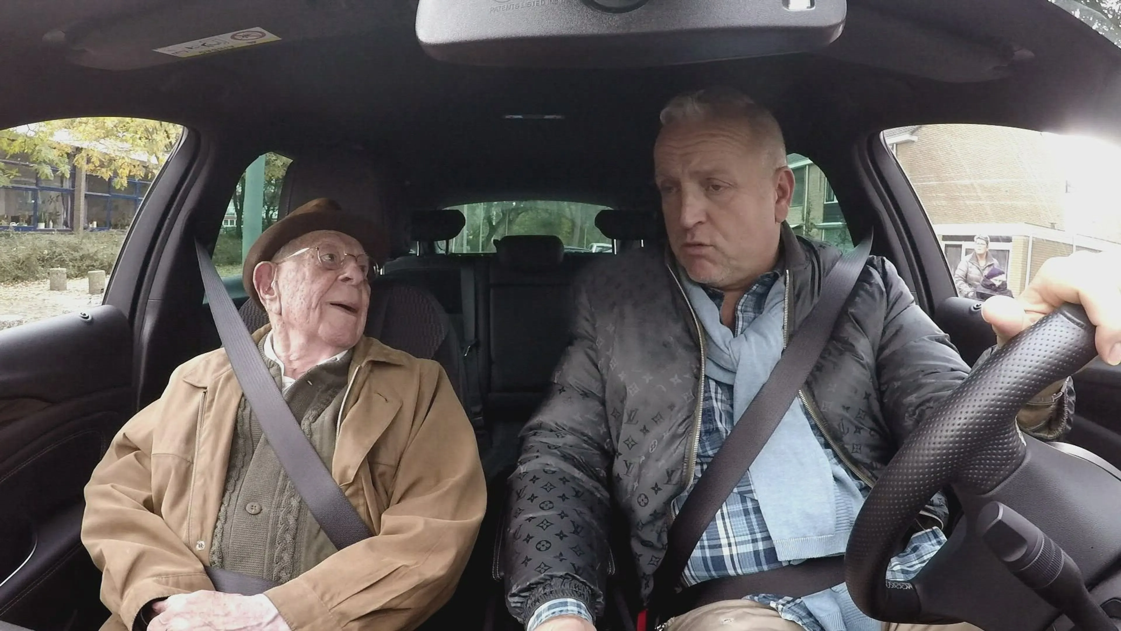 Seizoen 1, aflevering 1