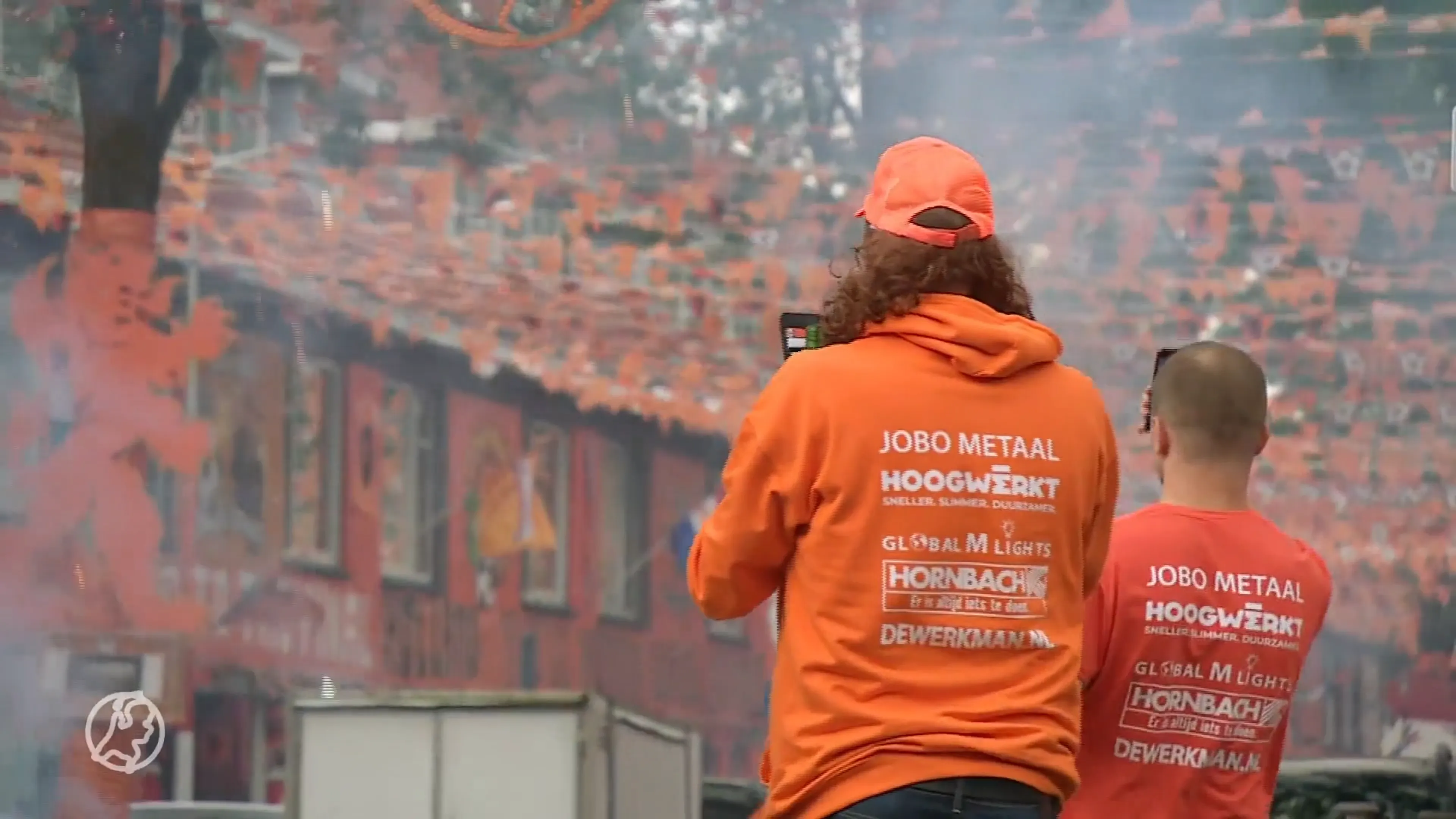 'Mooiste oranjestraat van Nederland' geopend: 'Het was doorbeuken'