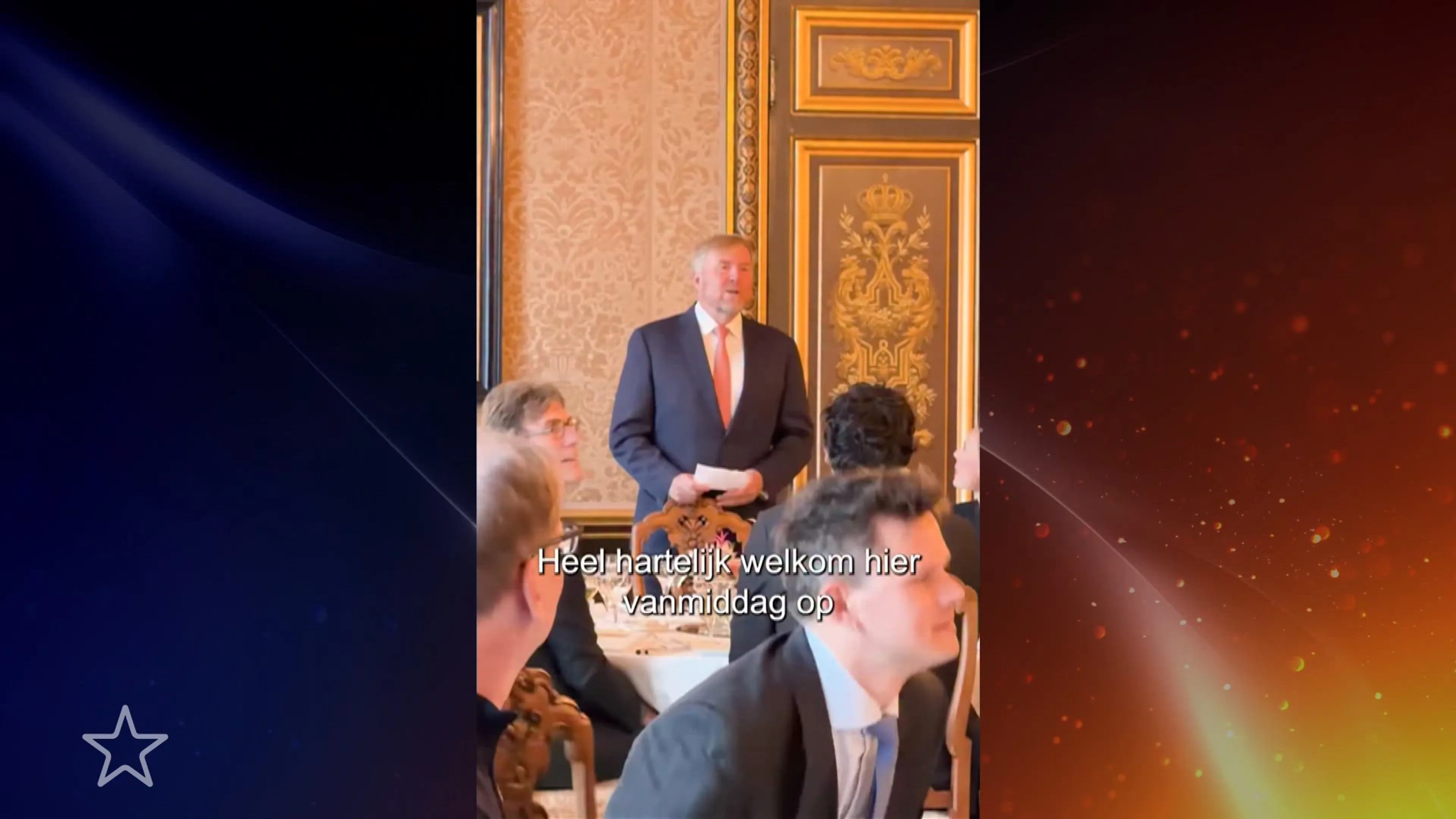 Koning Willem-Alexander en koningin Máxima ontvangen uitblinkers op paleis