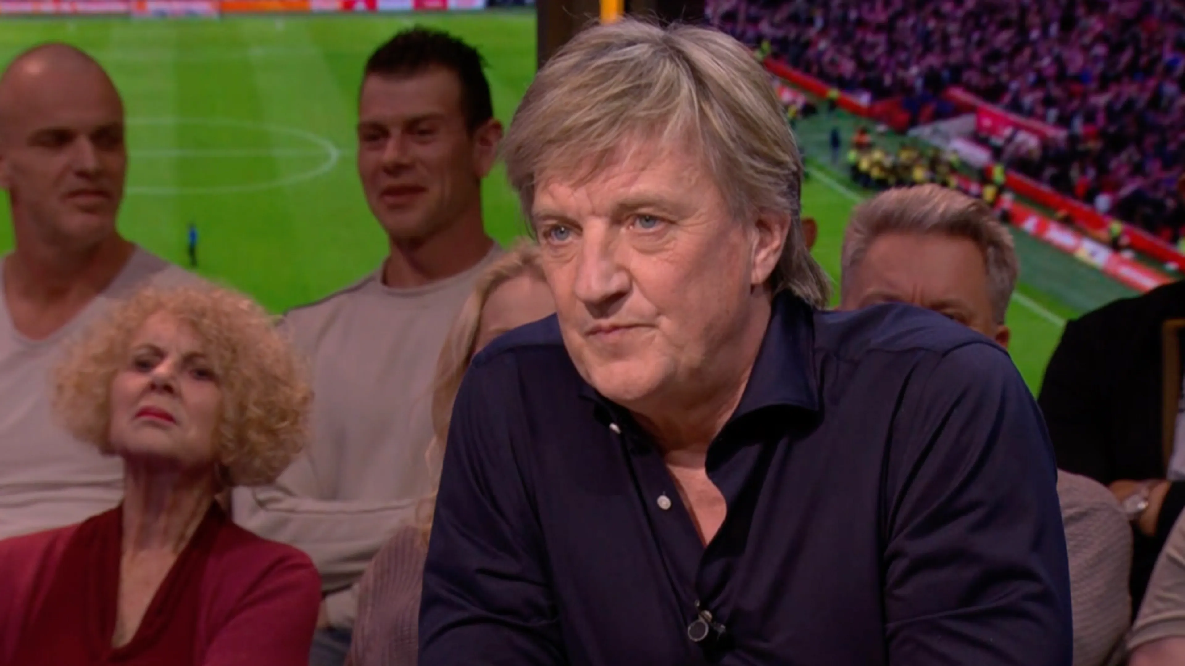 Wim maakt zich zorgen over Ajax: 'Een totaal gebrek aan kwaliteit en geld!'