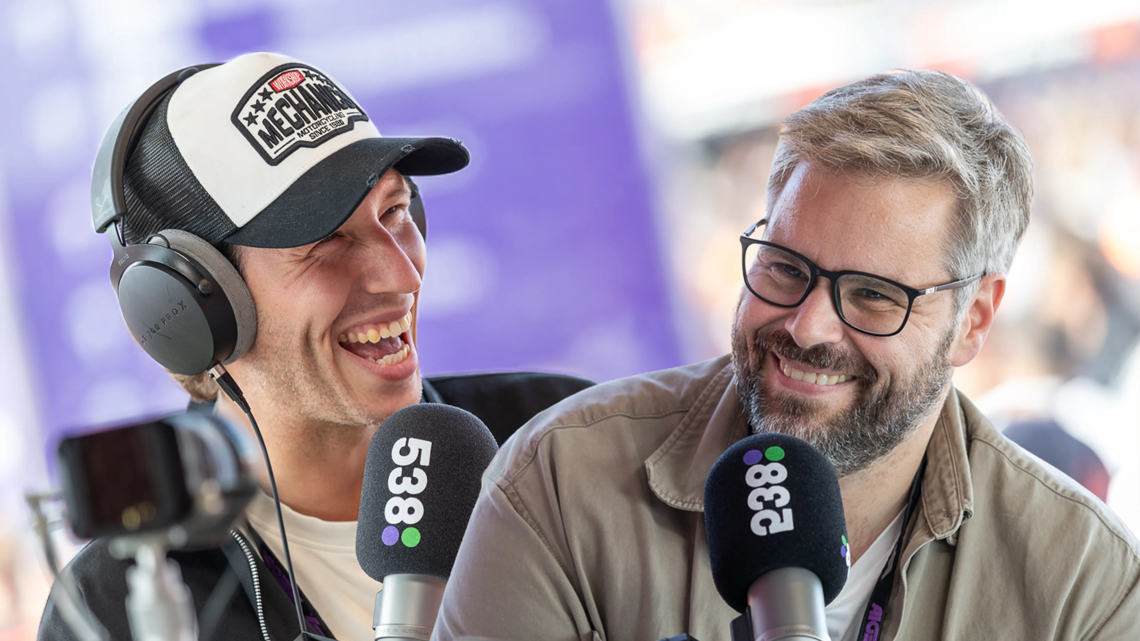 Viaplay was te gast in de 538 studio op Zandvoort.