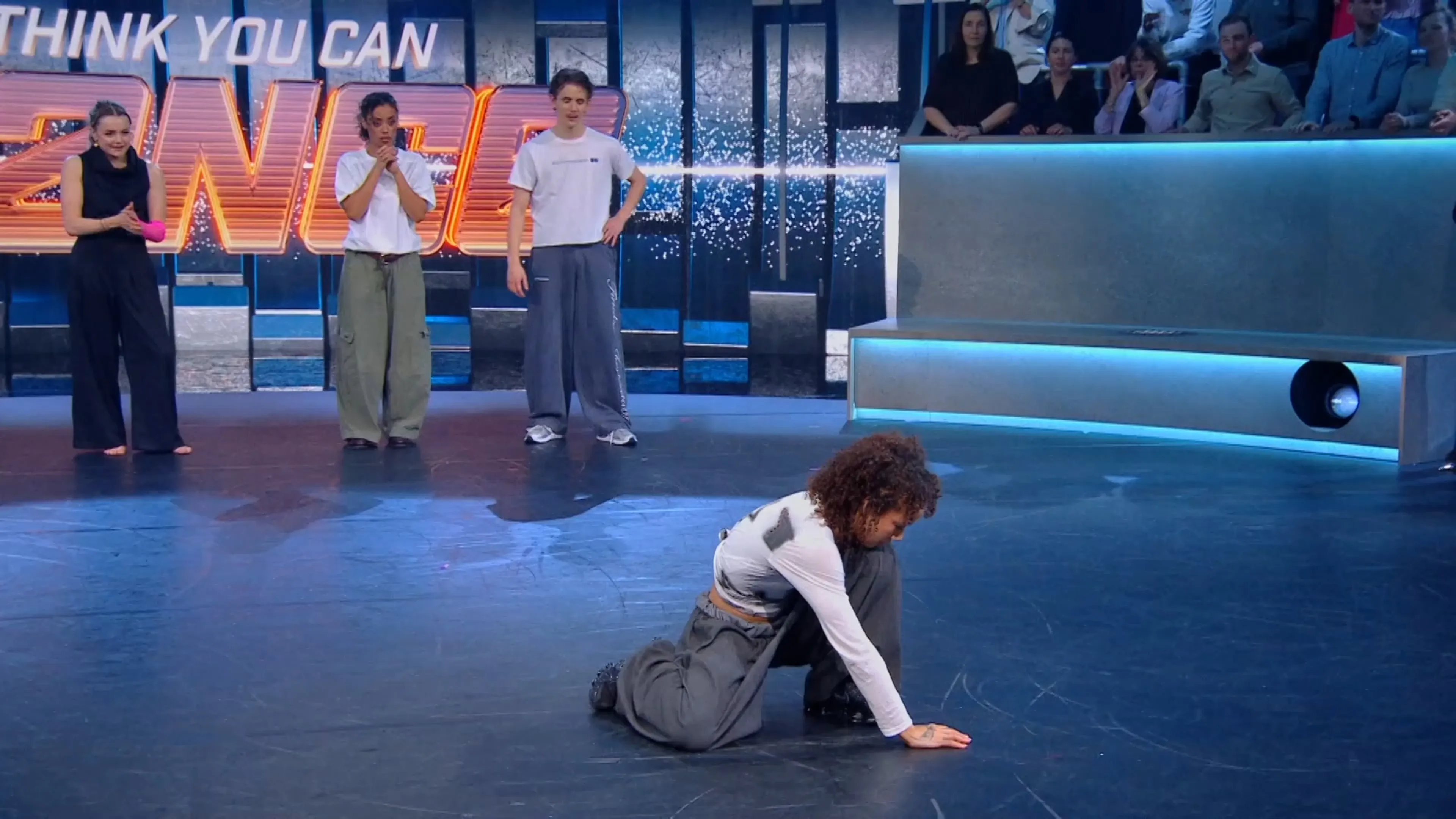 Daxia pakt het podium volledig | Dance for Your Life