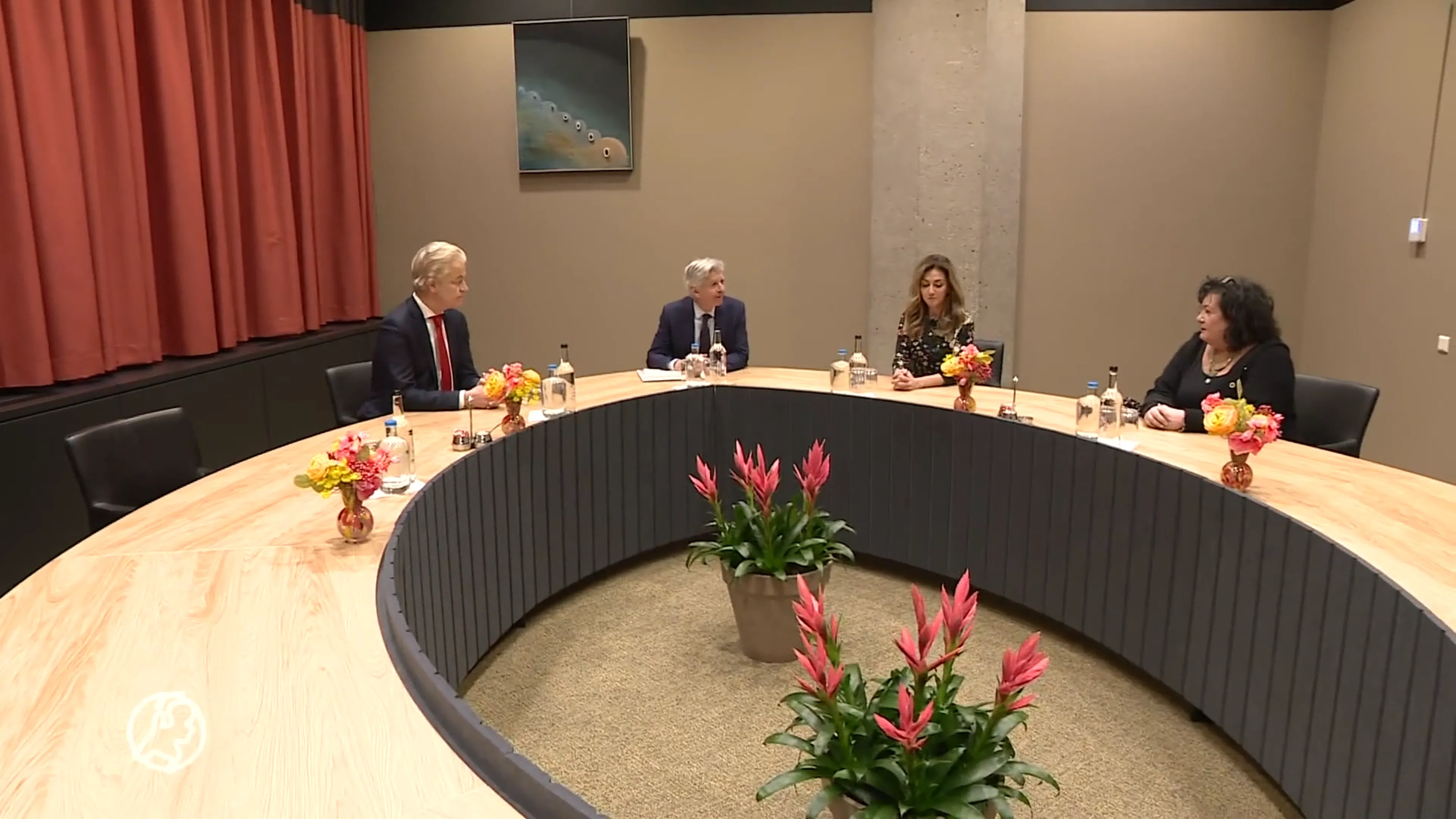 Formatiegesprekken gaan donderdag verder, zónder Omtzigt