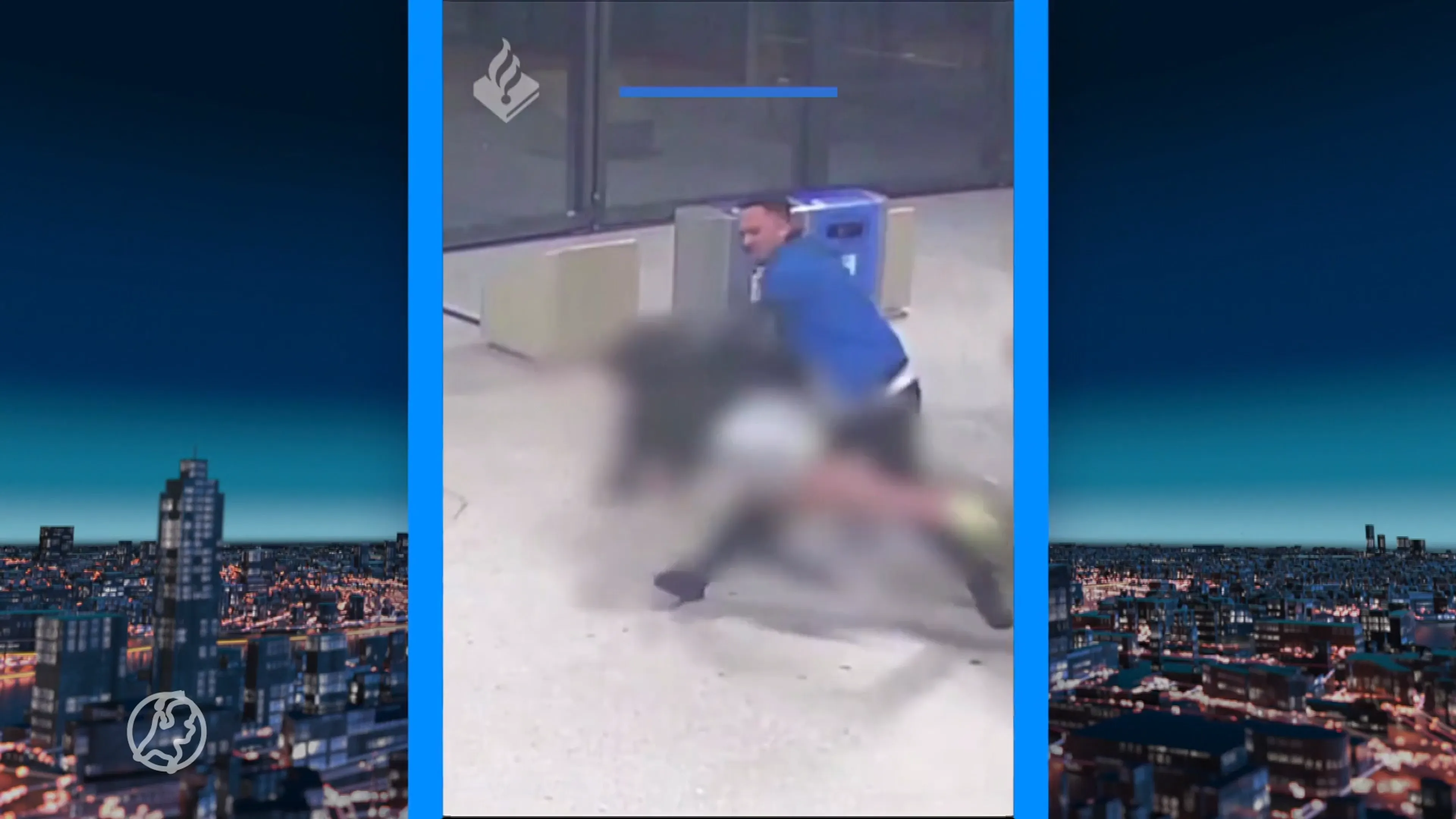 Politie deelt beelden van mishandeling vrouw Amsterdam Centraal