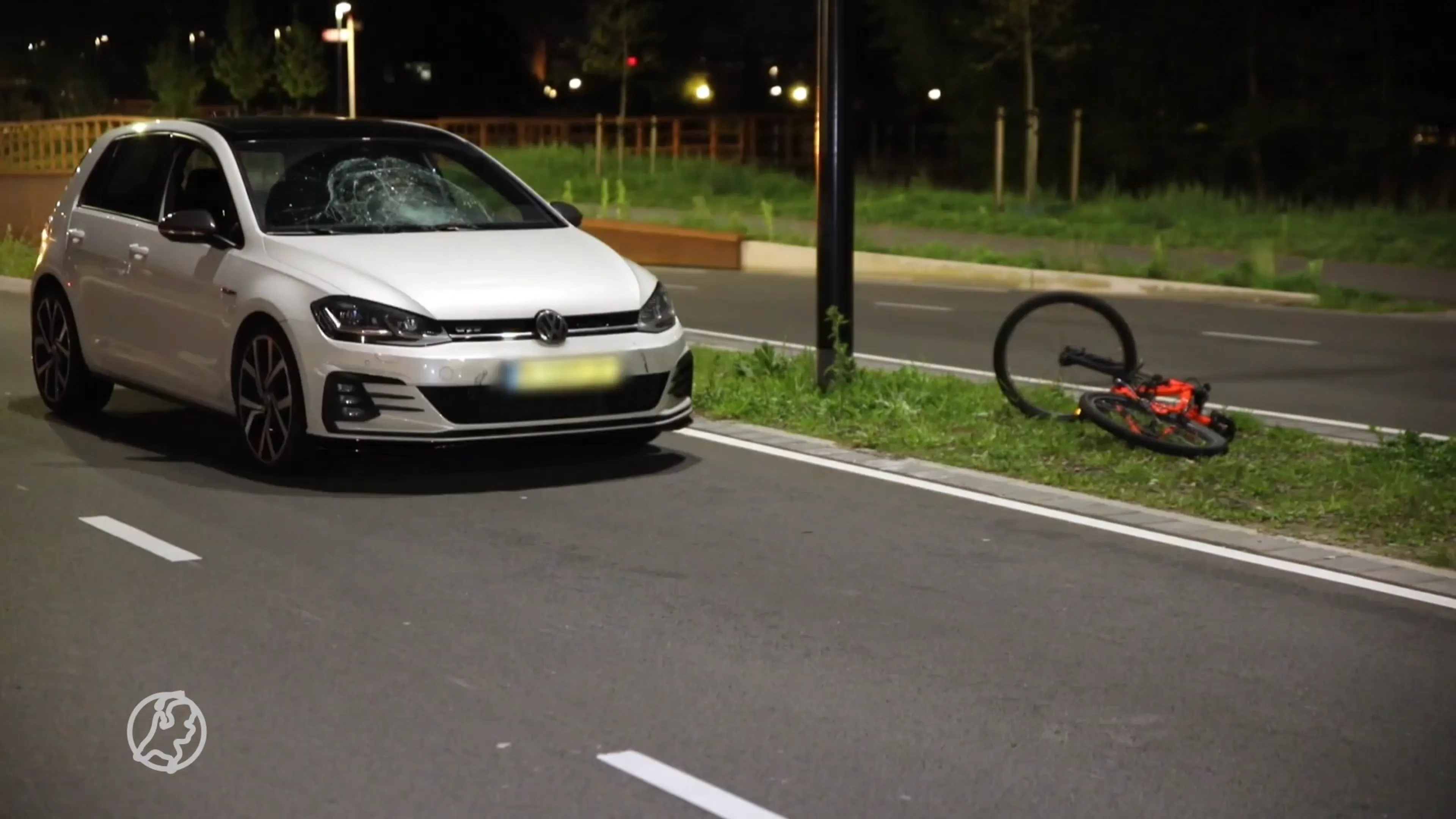 Kind (9) geschept door auto in Apeldoorn: 'Meters door de lucht geslingerd'