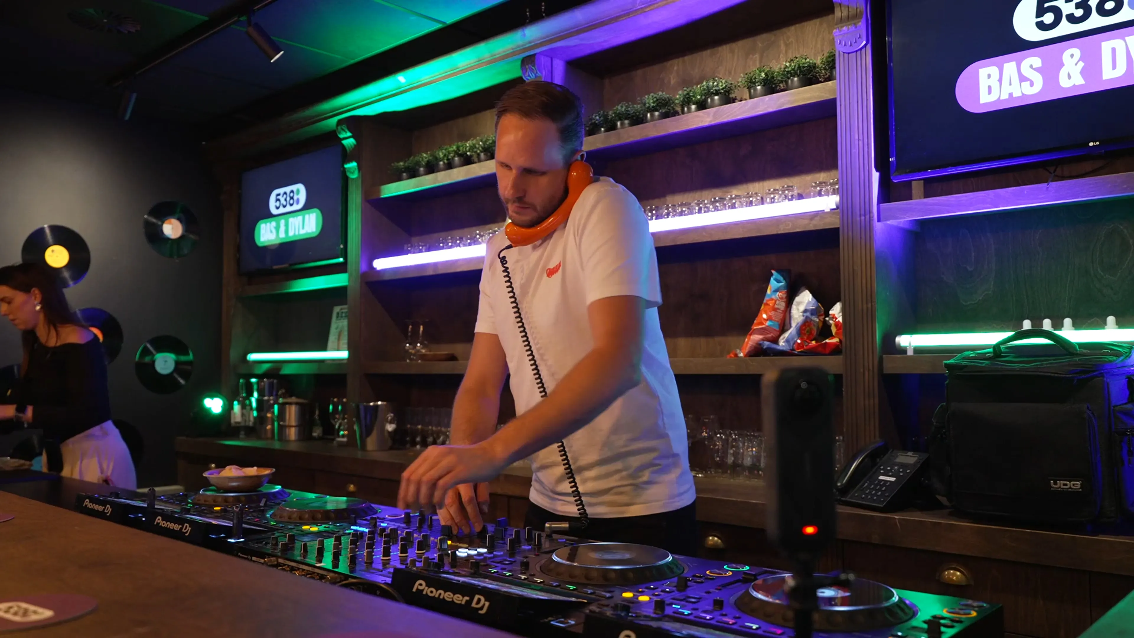 De Weekendmix van Chris Deluxe 02/10