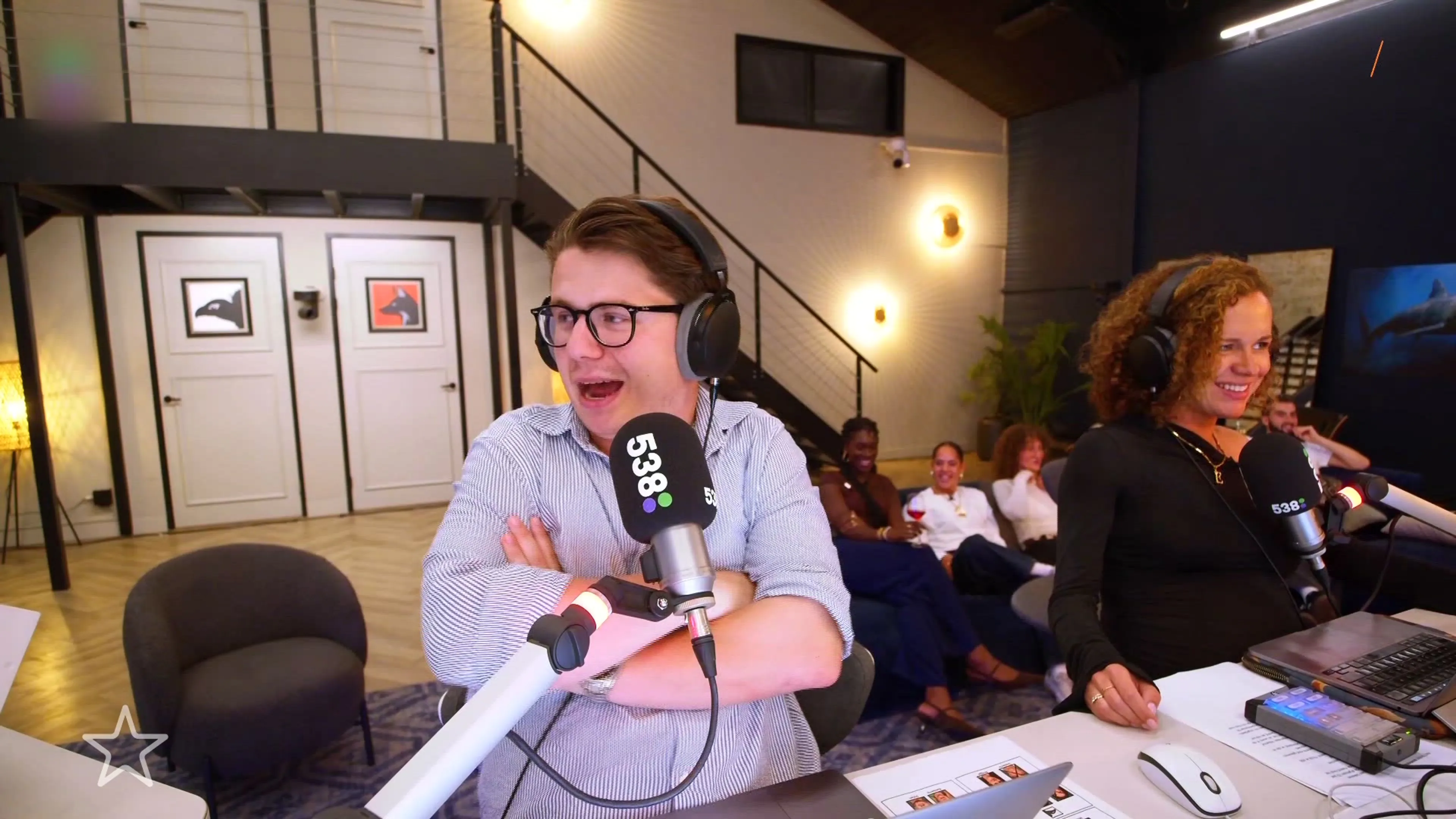 Radio 538 live vanuit De Bondgenoten-loods, kanswinnaar Televizier-Ring