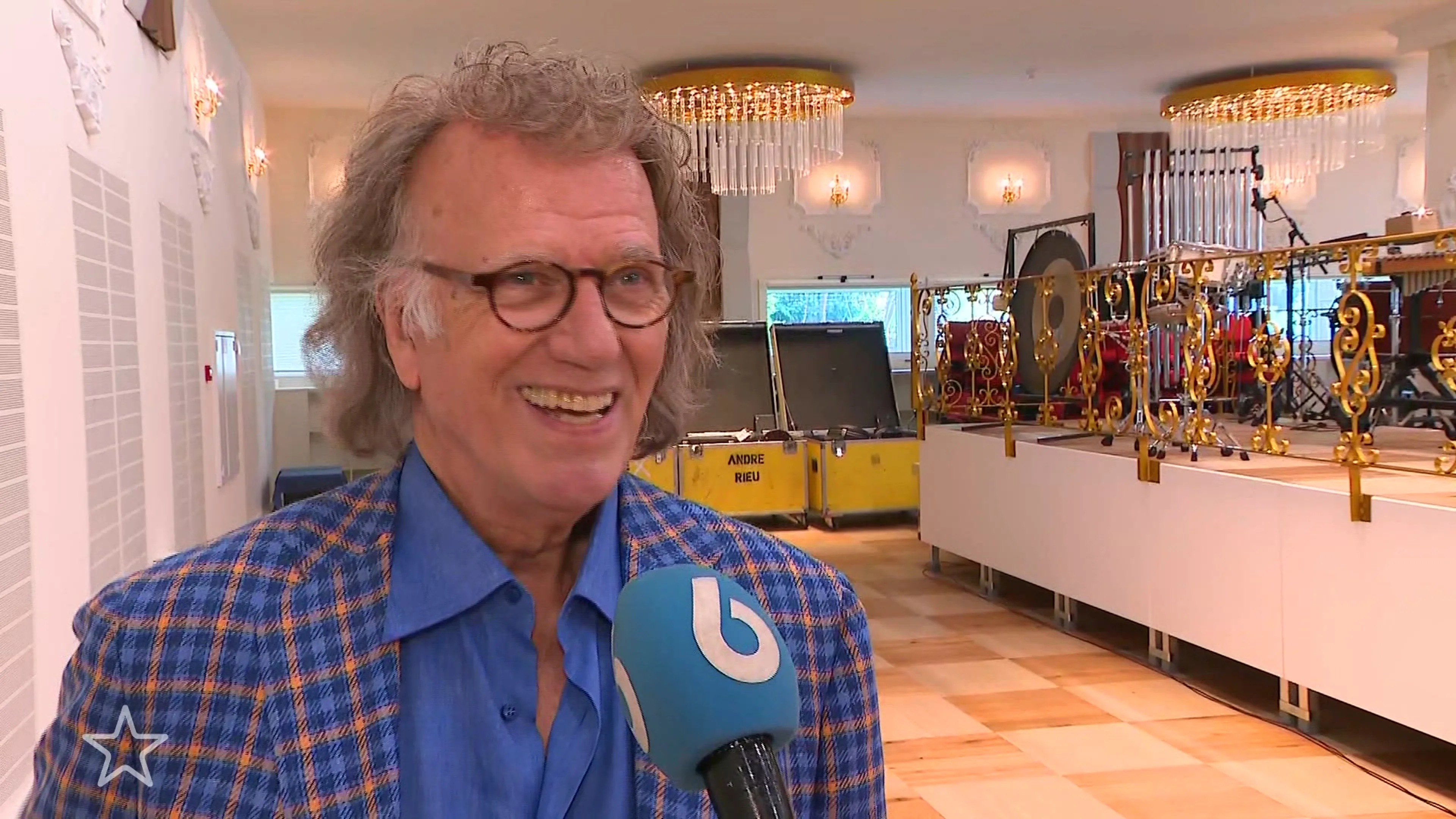André Rieu druk aan het repeteren voor zijn kerstconcerten