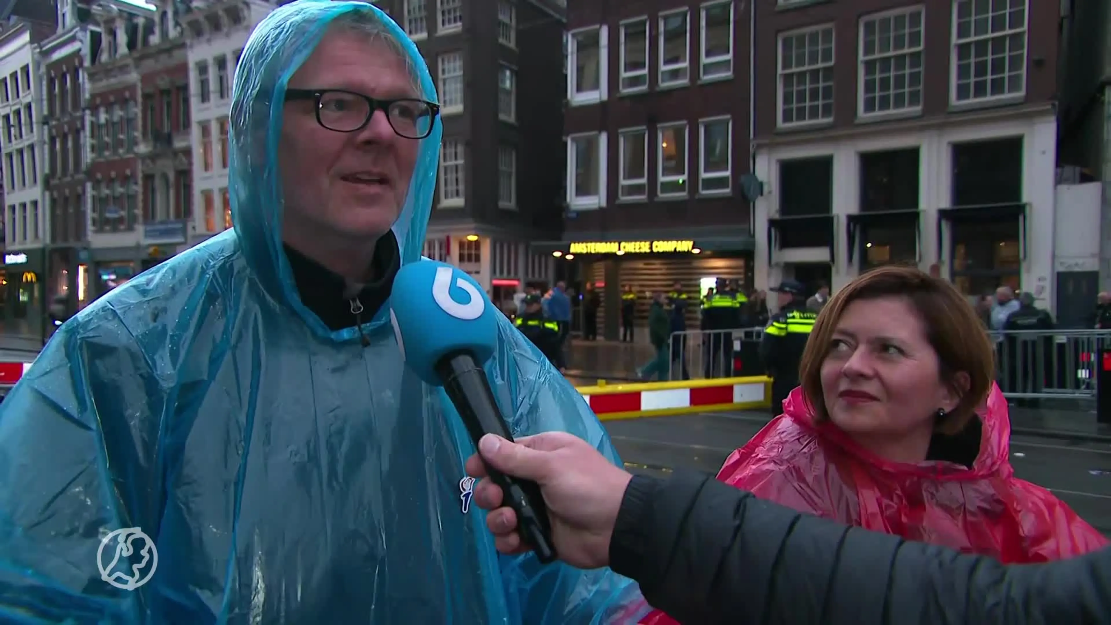 Nationale Herdenking op Dam verloopt rustig: 'Heel indrukwekkend'