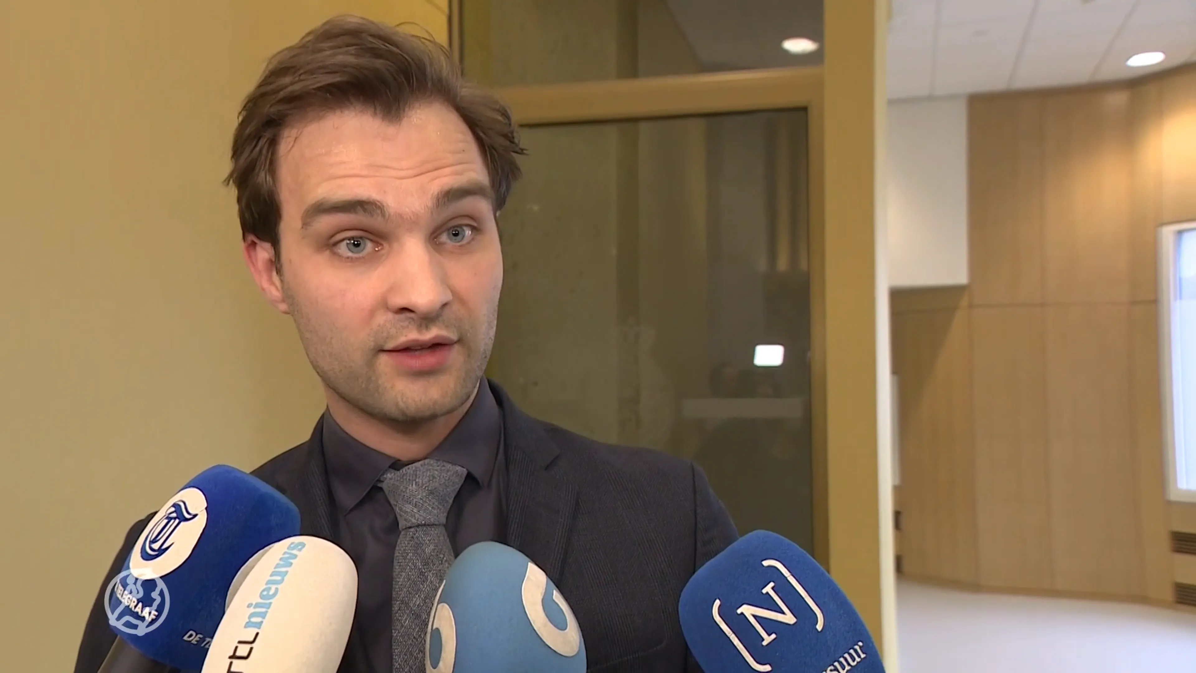 Van Ooijen tegen vaccinatieplicht voor kinderen: 'Vraagtekens bij dwang'