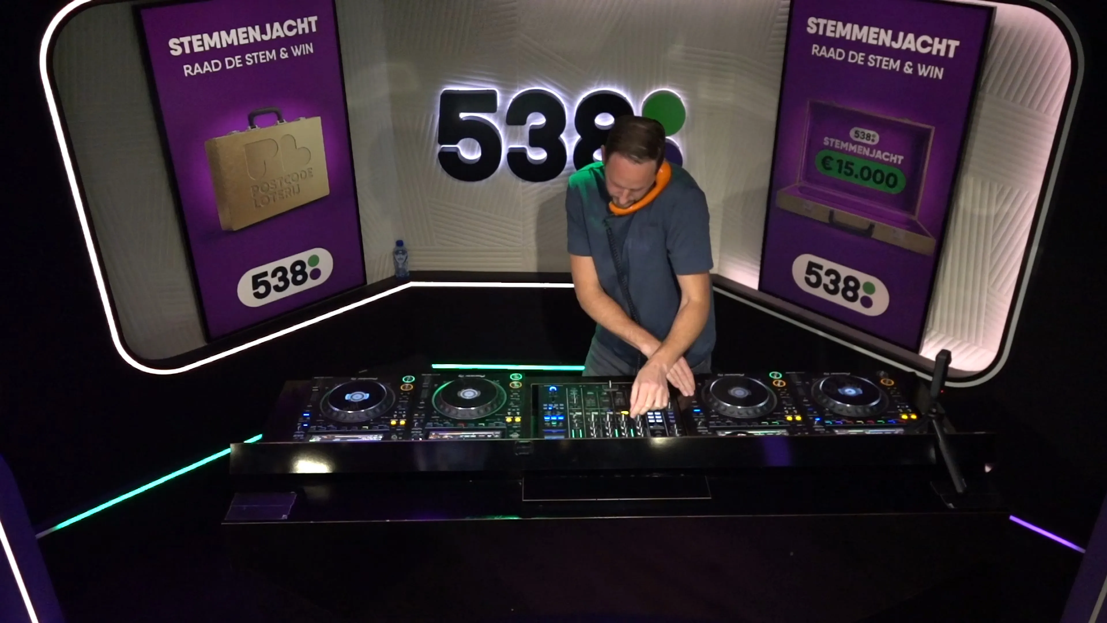 De Weekendmix van Chris Deluxe 09/10