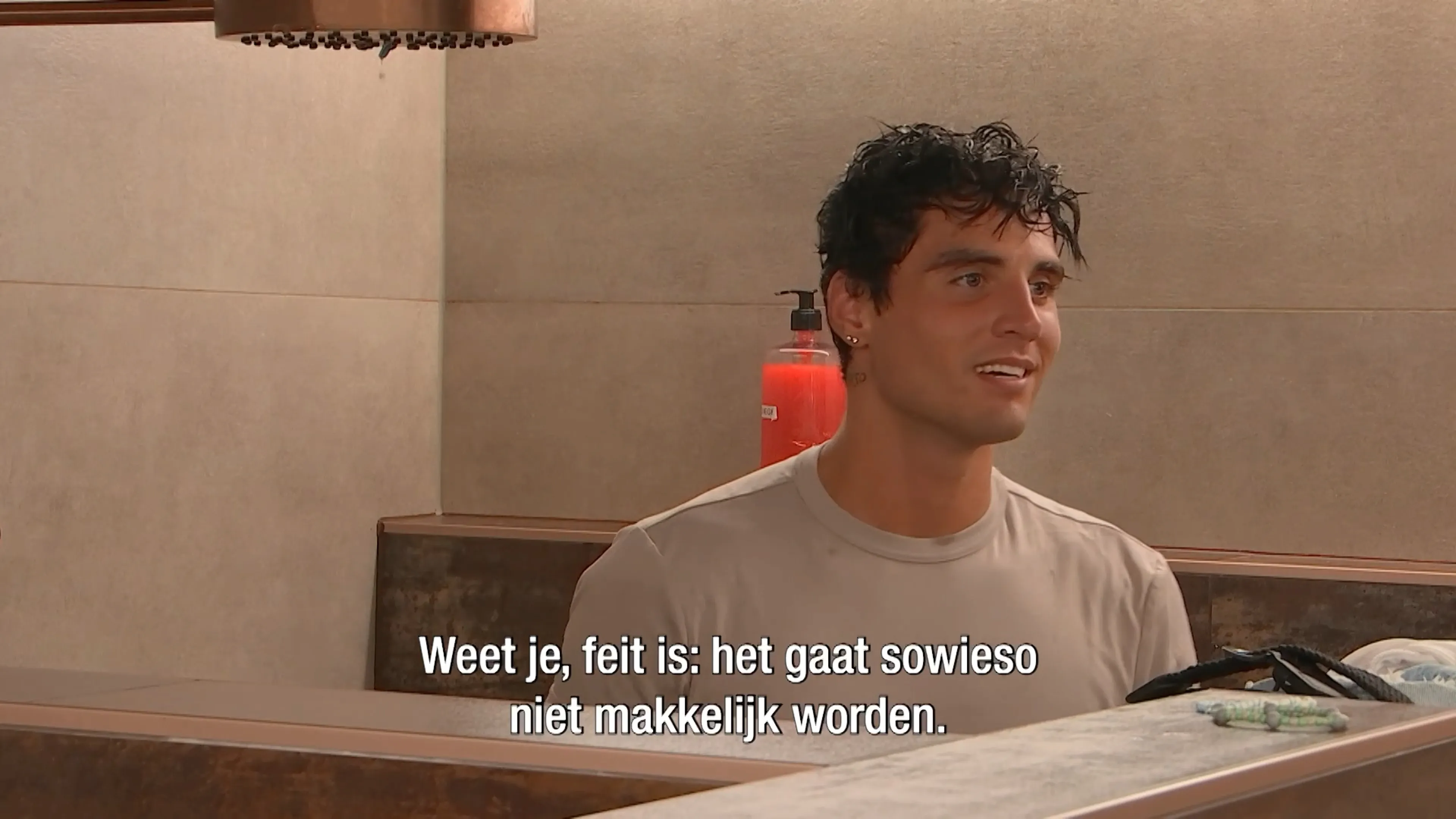 Diederik ziet op tegen de reactie van Anouks familie