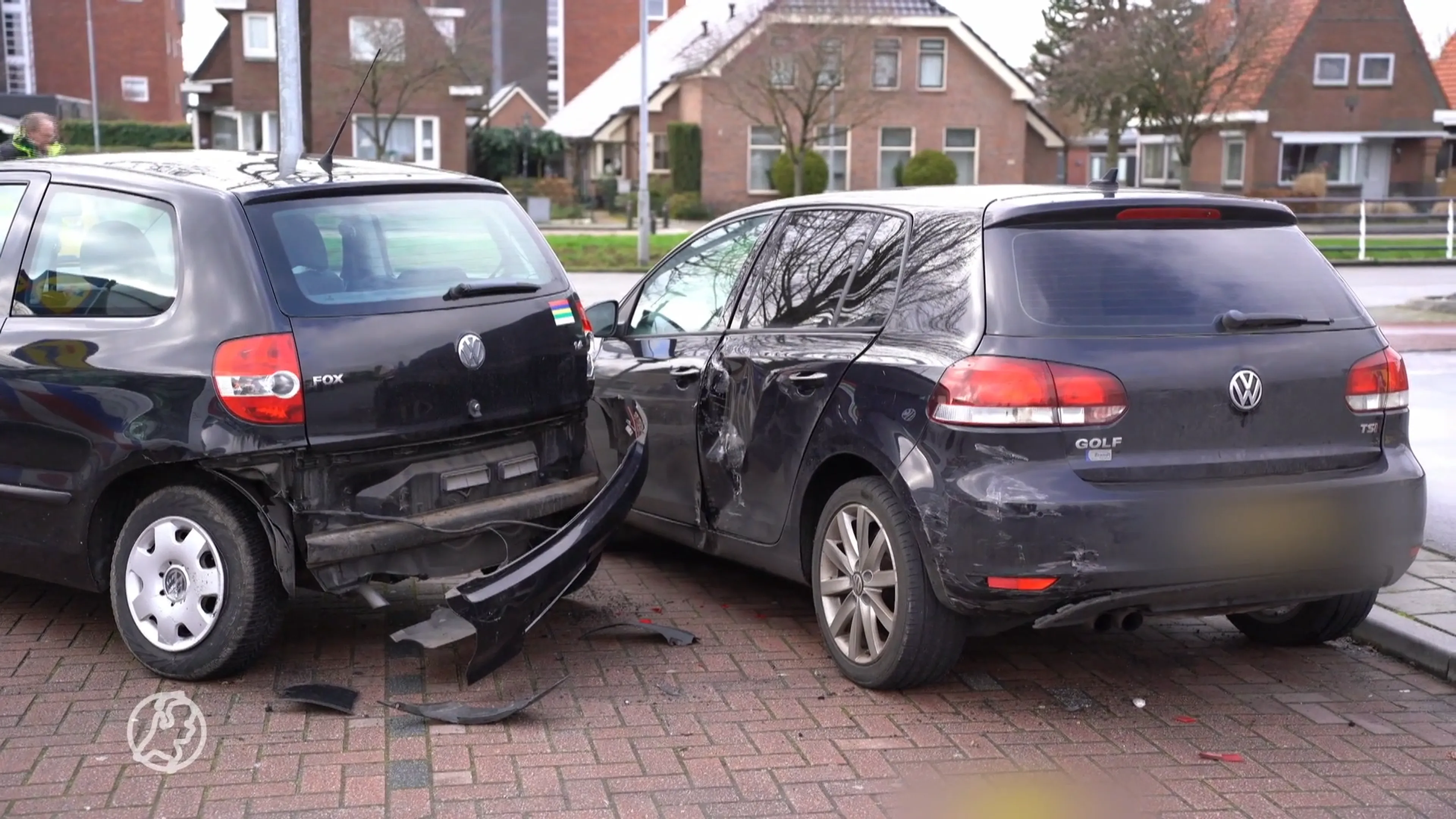 Bejaarde automobiliste richt ravage aan op parkeerplaats in Musselkanaal